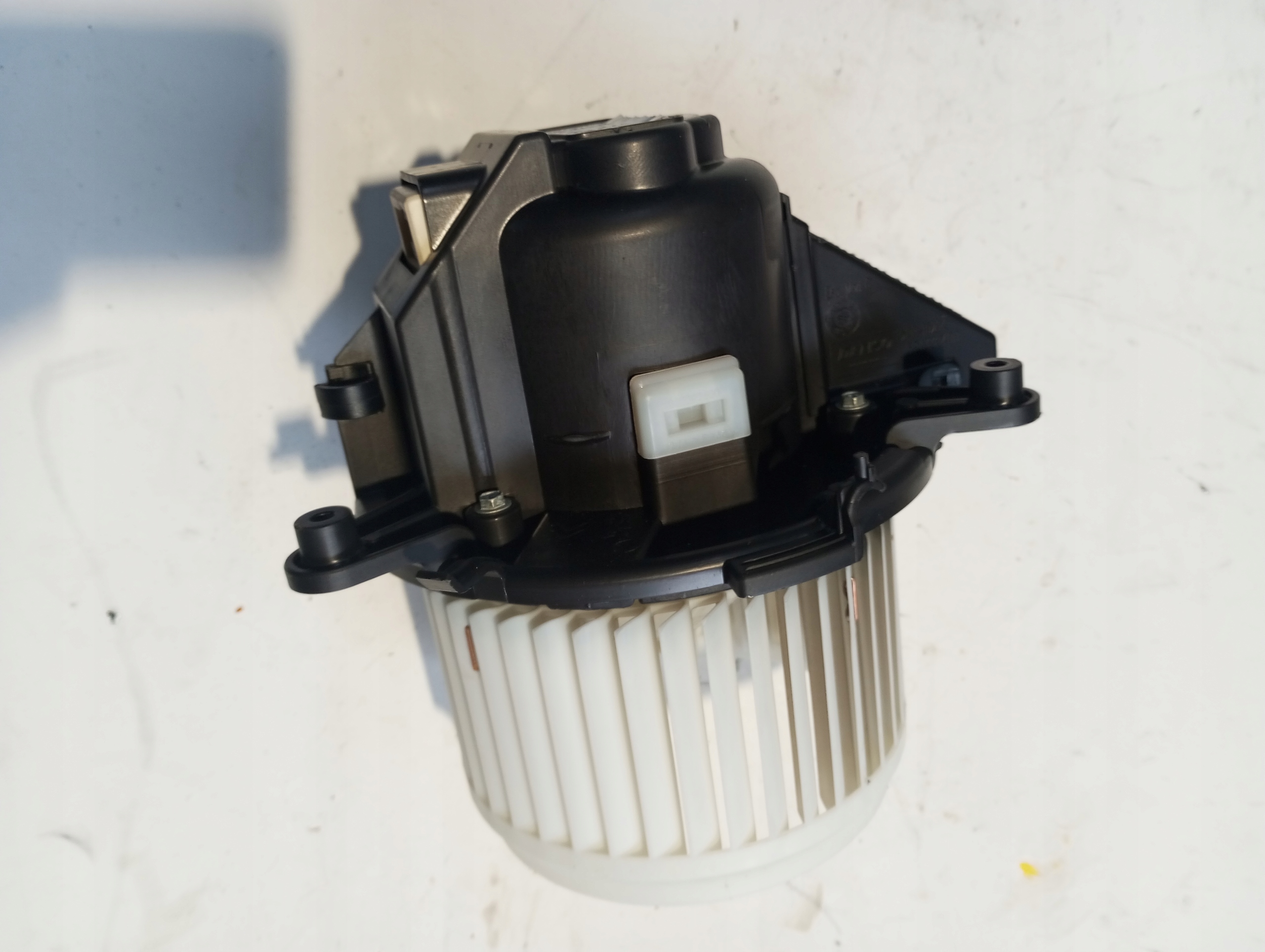 ventilátor topení PEUGEOT 3008 III
