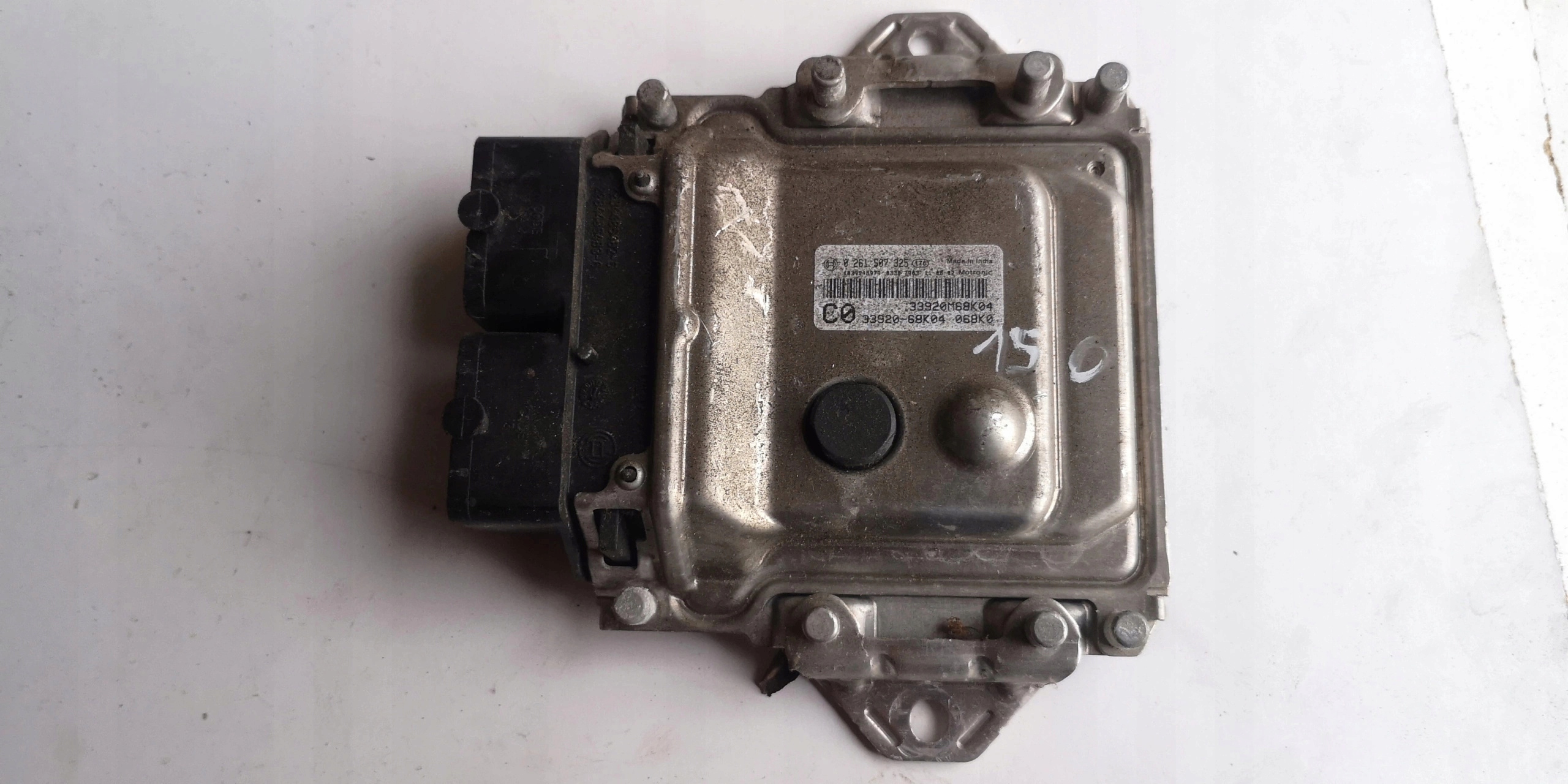computer ECU NISSAN SUZUKI 0261507325 33920-68K04