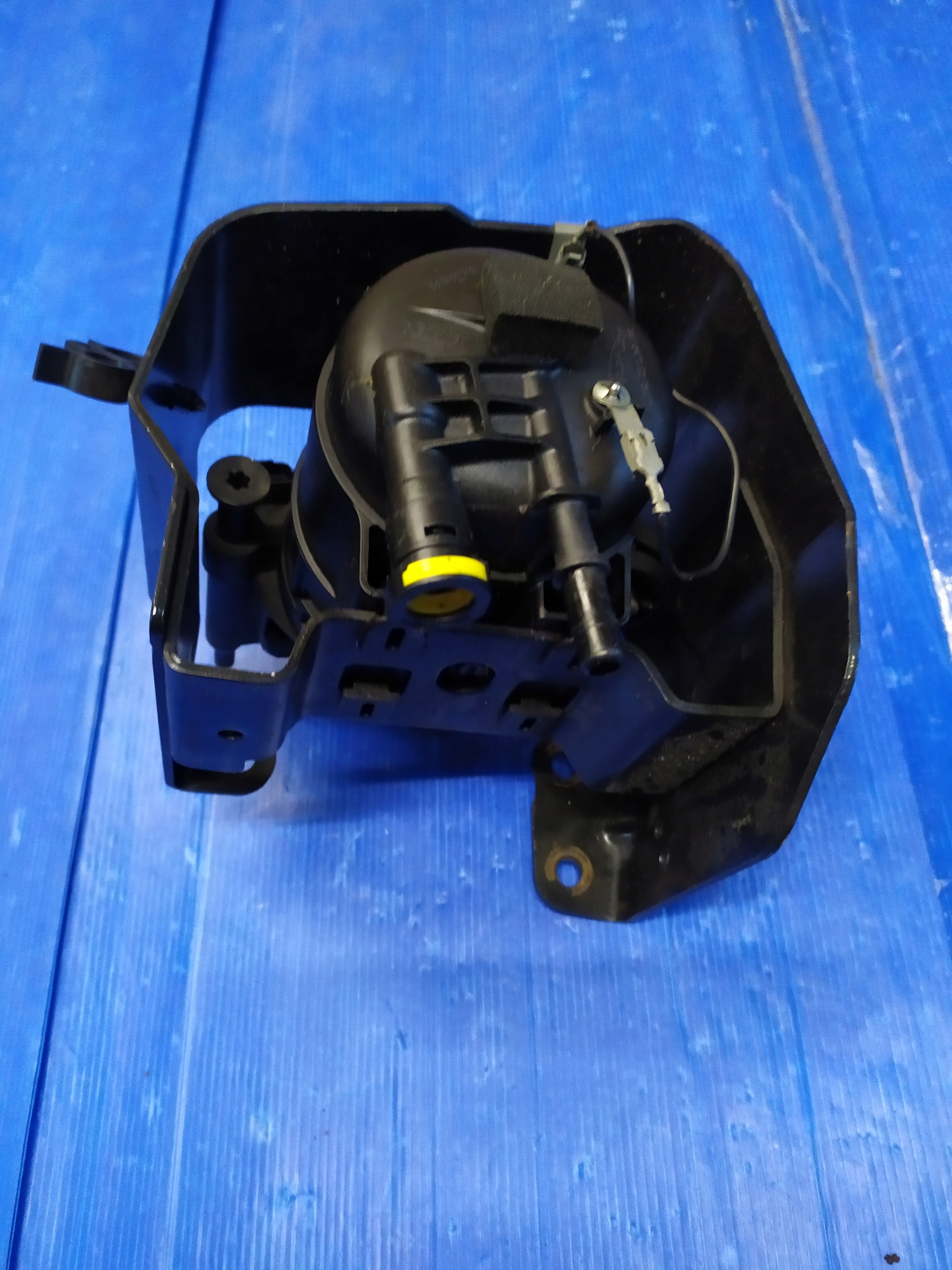 КОРПУС ТОПЛИВНОГО ФИЛЬТРА RANGE ROVER EVOQUE