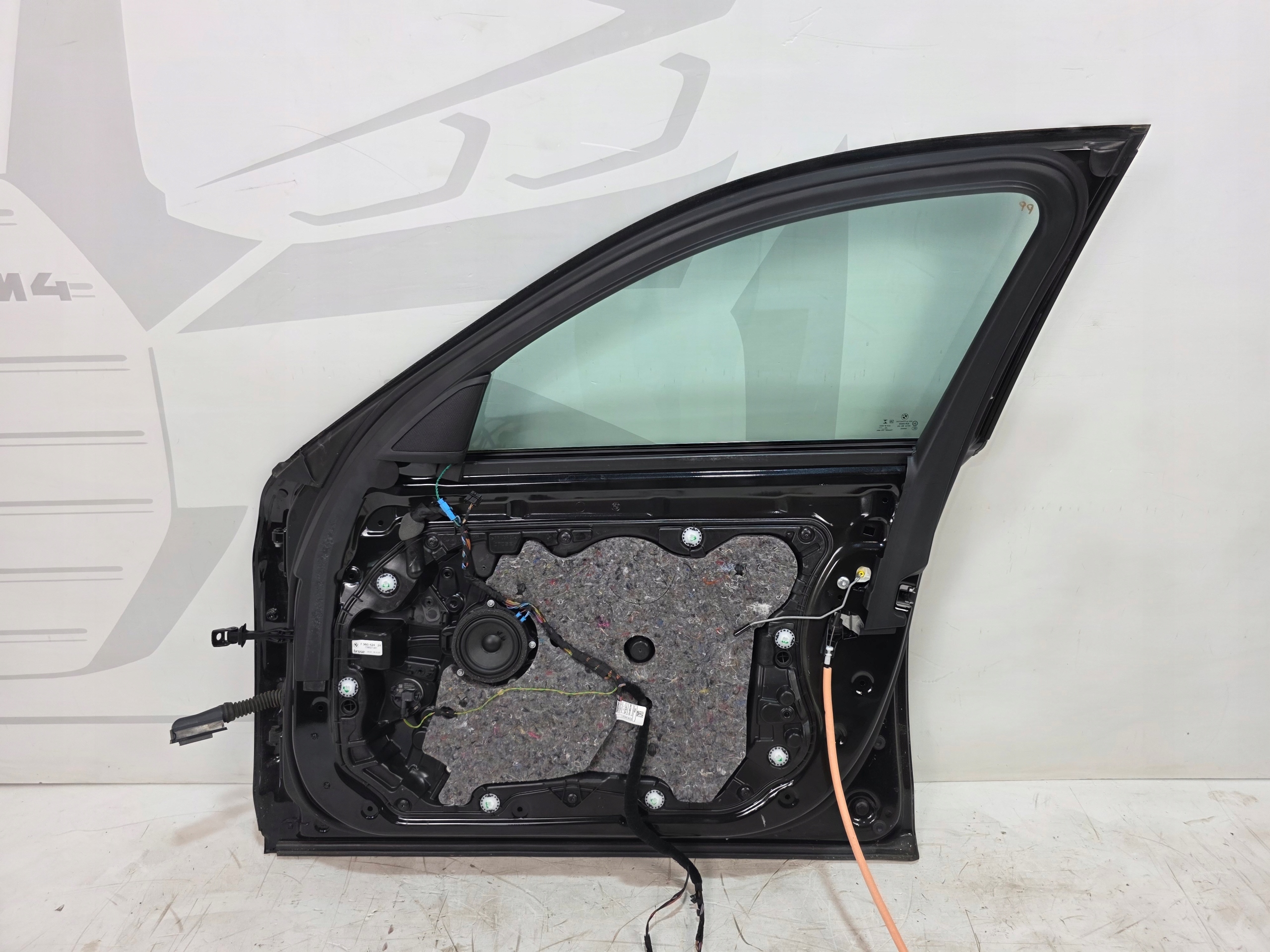 door right front BMW 5 G30 LCI 475 BLACK SAPPHIRE METALLIC