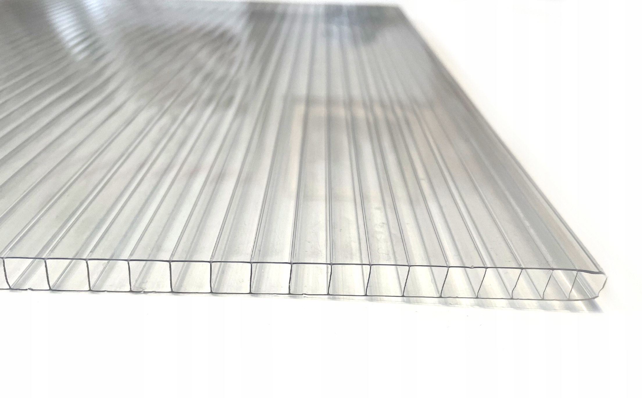 

Poliwęglan Komorowy b/b 4mm 695x1500mm Szklarnia
