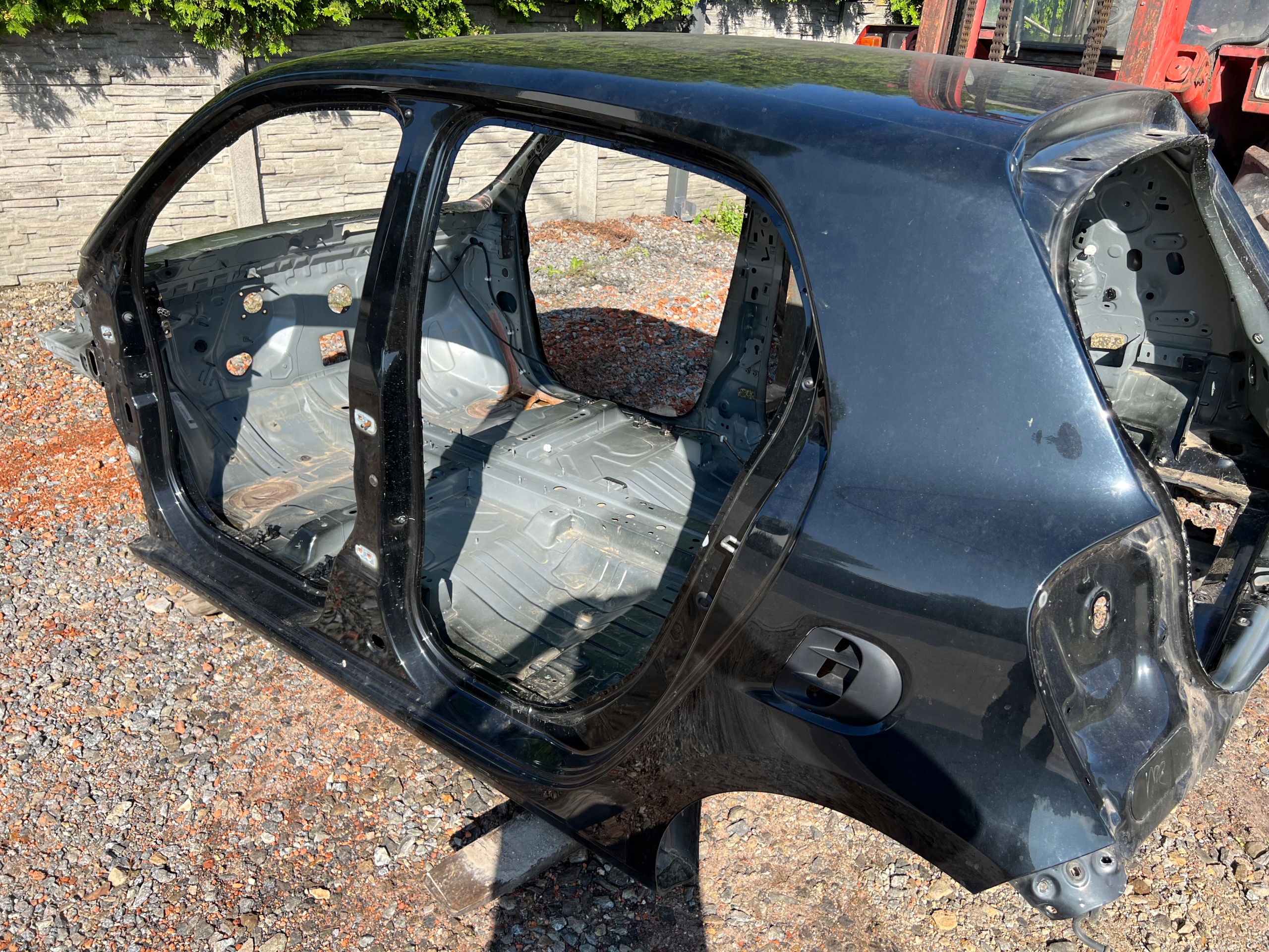 СМАРТ 453 W453 ФОРФУР II ЧЕТВЕРТИНА ЗАД. ЗАДНЯ ЛІВА ЛІВИЙd 5 ДВЕРІ КРИЛО