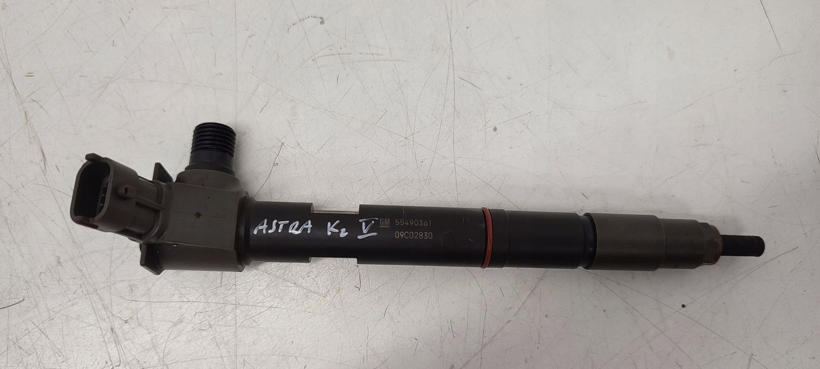 injector Opel Astra K LIFT 1,5 CDTI