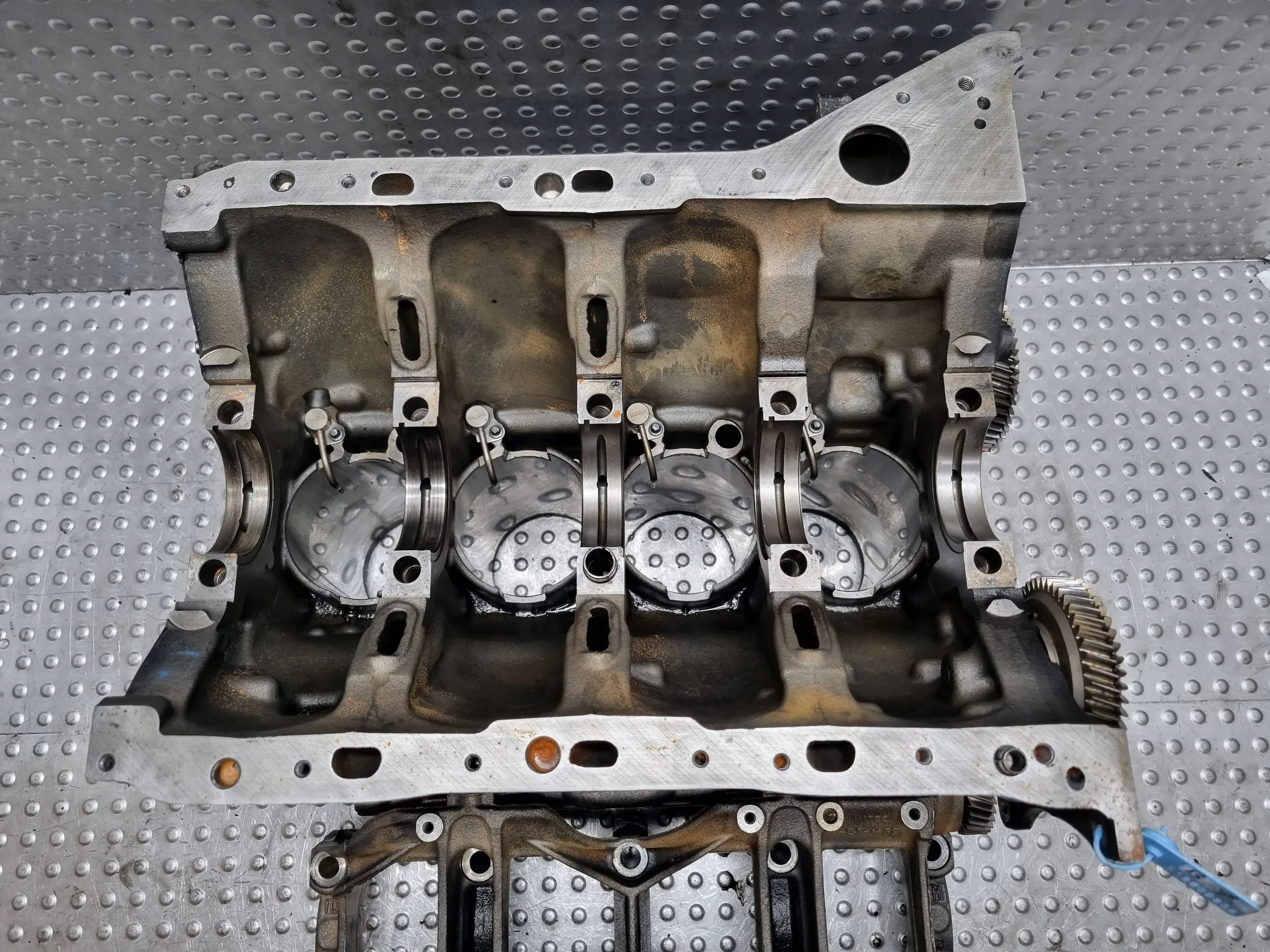 Blok silnika MERCEDES SPRINTER W906 2.2CDI 651955 EURO5 Producent części Mercedes-Benz OE