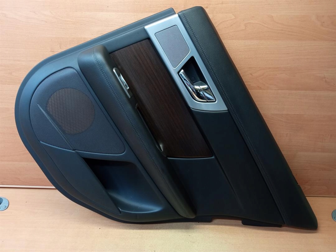 BOCZEK DRZWI LEWY TYLNY JAGUAR XF I LIFT