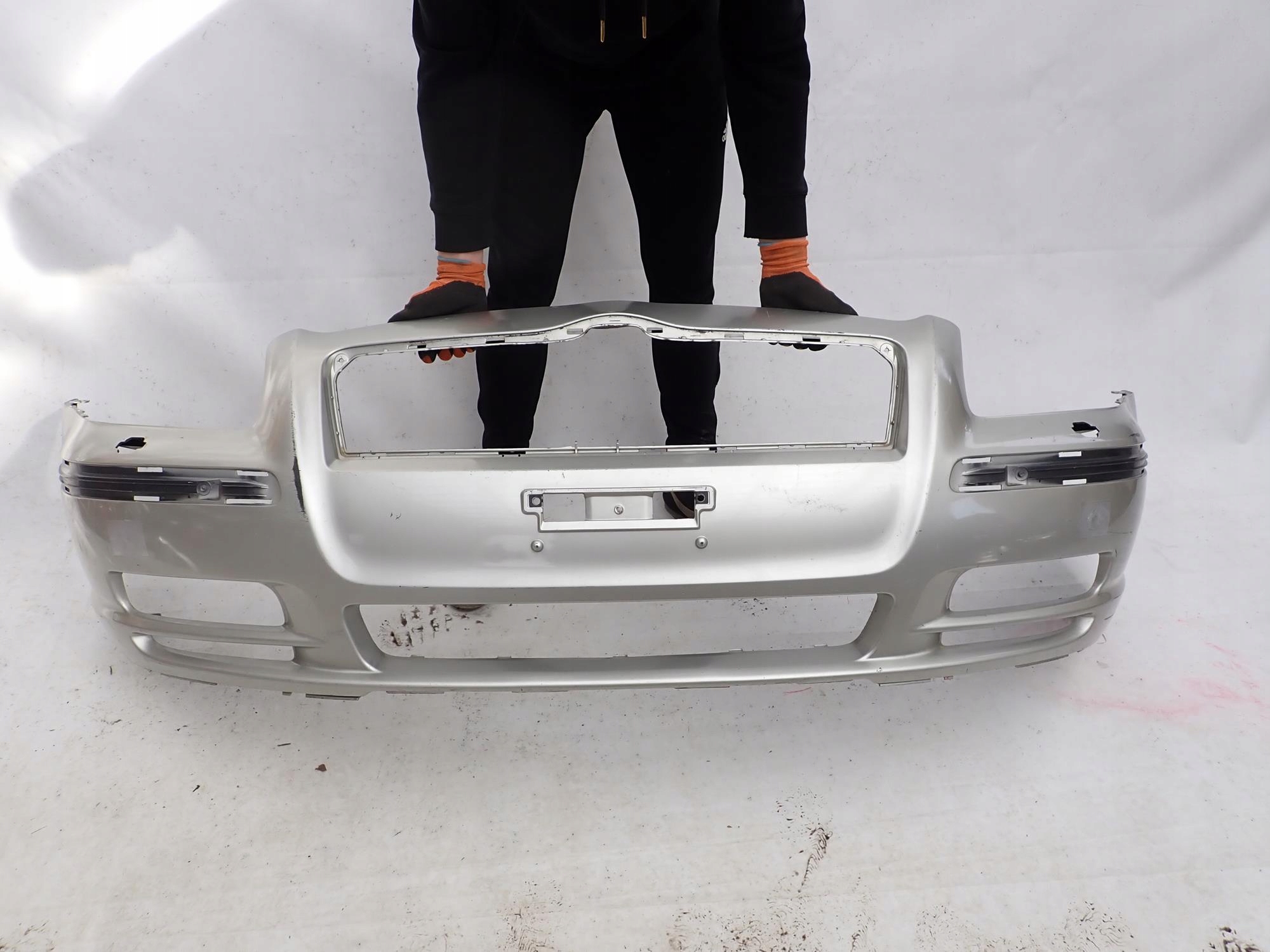 TOYOTA AVENSIS II 2 T25 03-06 bumper front front washer