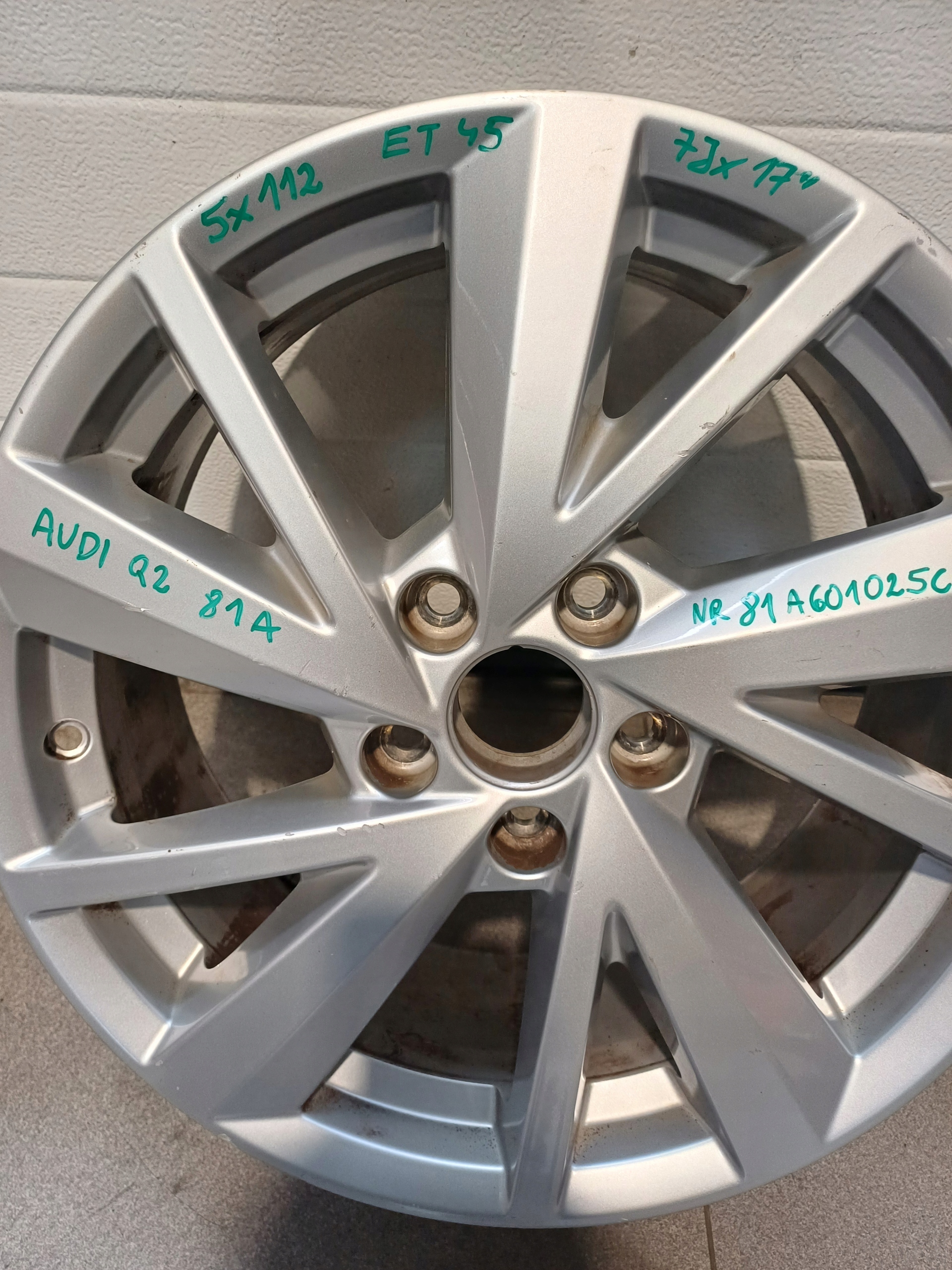 disk disk AUDI Q2 81A 17 5X112 ET45 7J NR 81A601025C