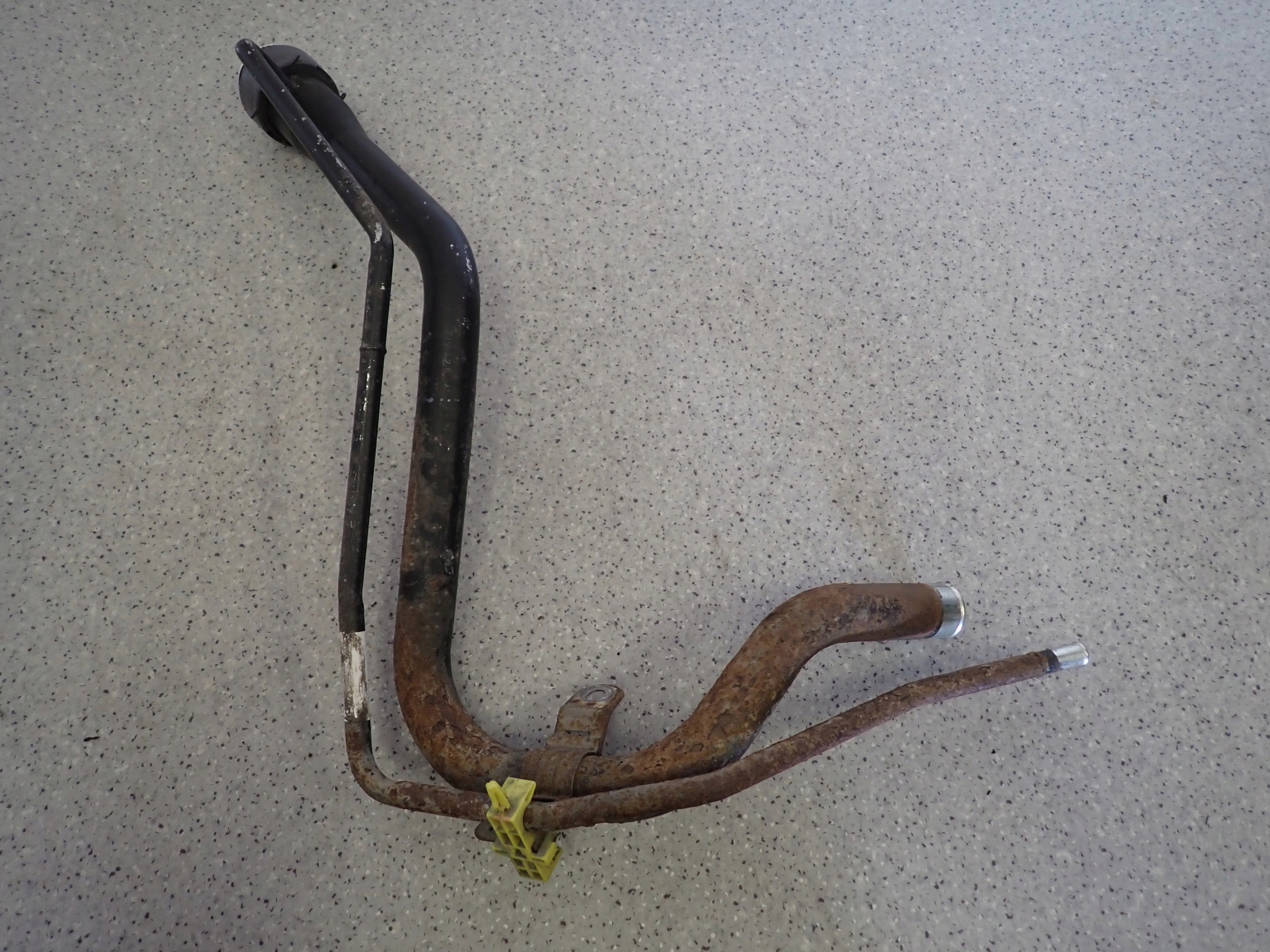 TOYOTA AURIS 07- 1.4 D4D RURA WLEWU PALIWA Typ samochodu Samochody osobowe