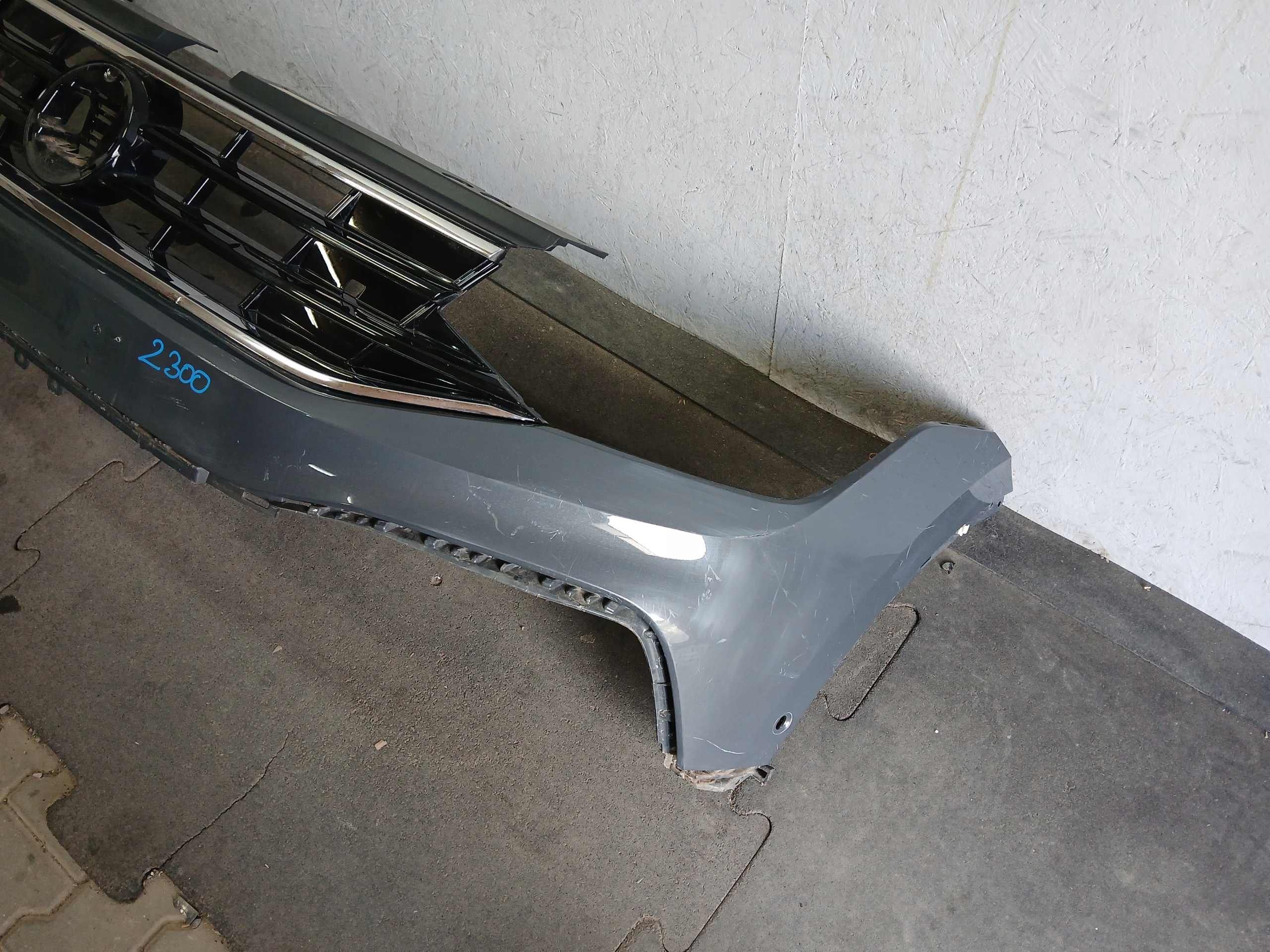 bumper front VW TIGUAN II 2 R LINE LIFT 19- 5NA
