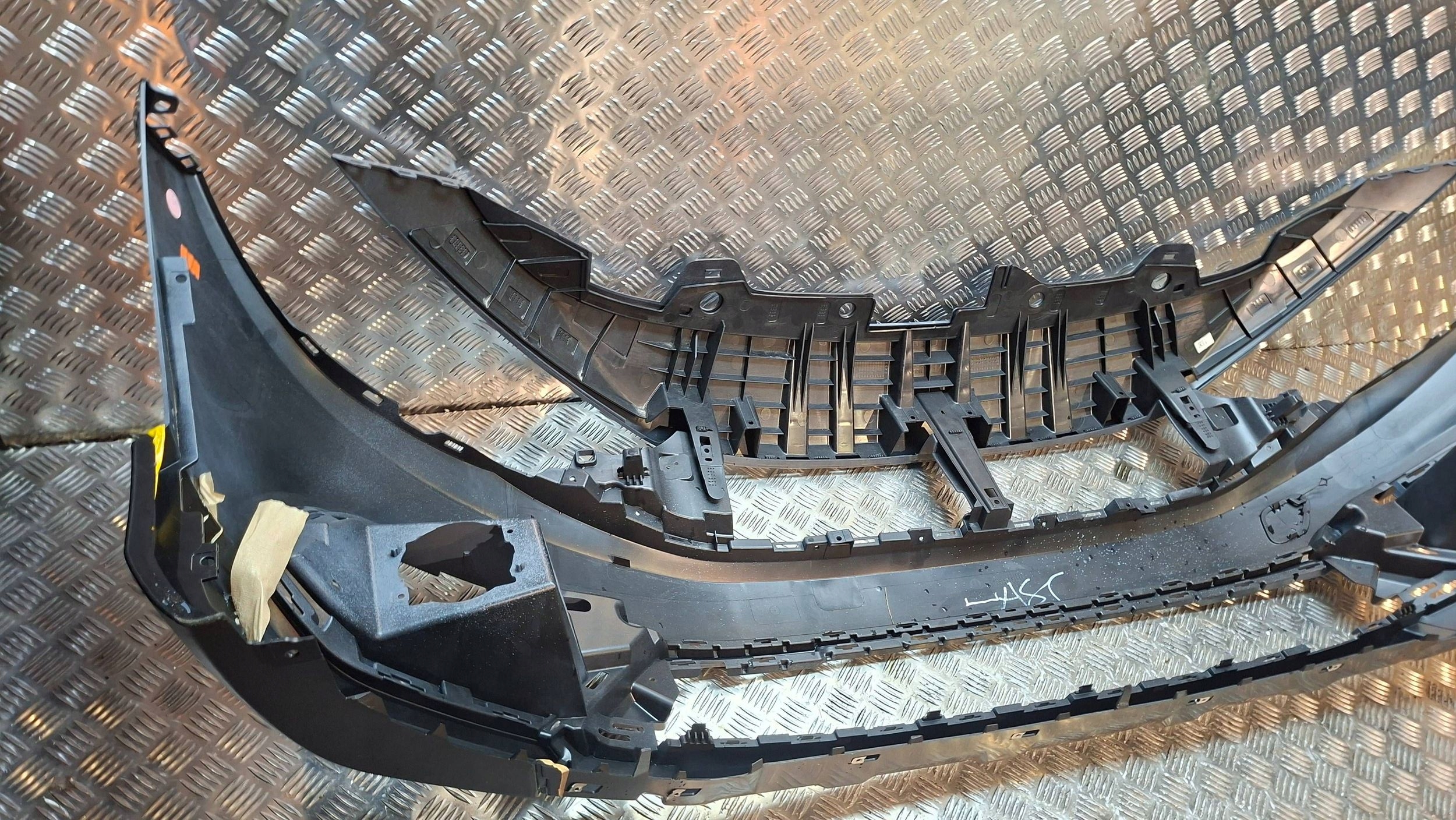 bumper front 735734383 FIAT TIPO II CROSS 2019