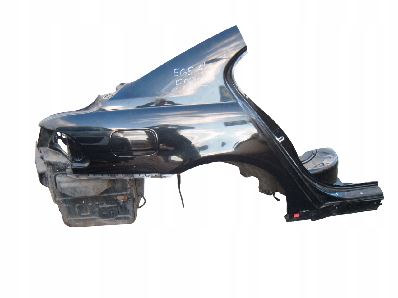 BMW 7 VII E65 E66 01- ĆWIARTKA BŁOTNIK PRAWY TYŁ 475/9