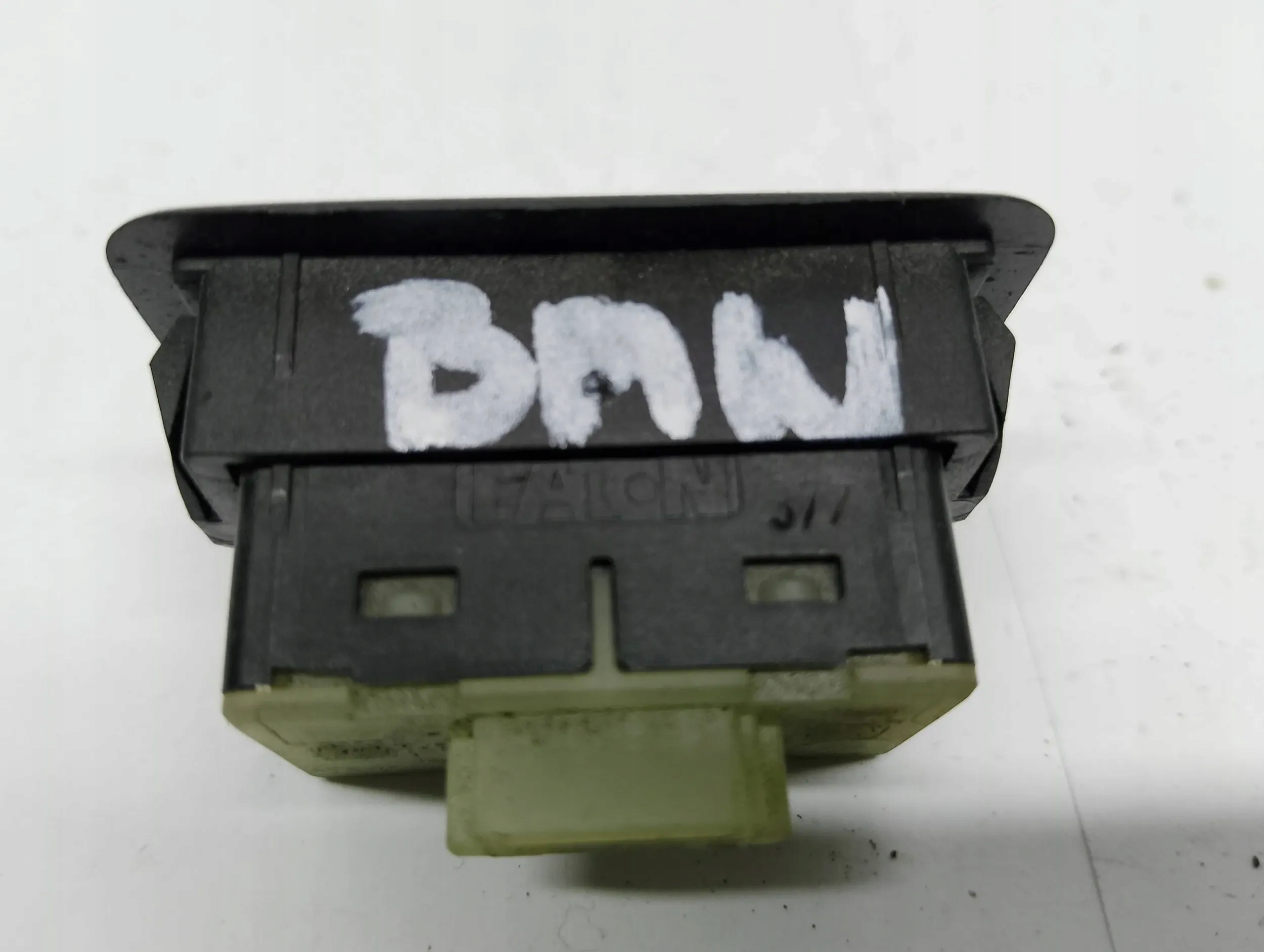 switch button of control otwieraniem windows BMW