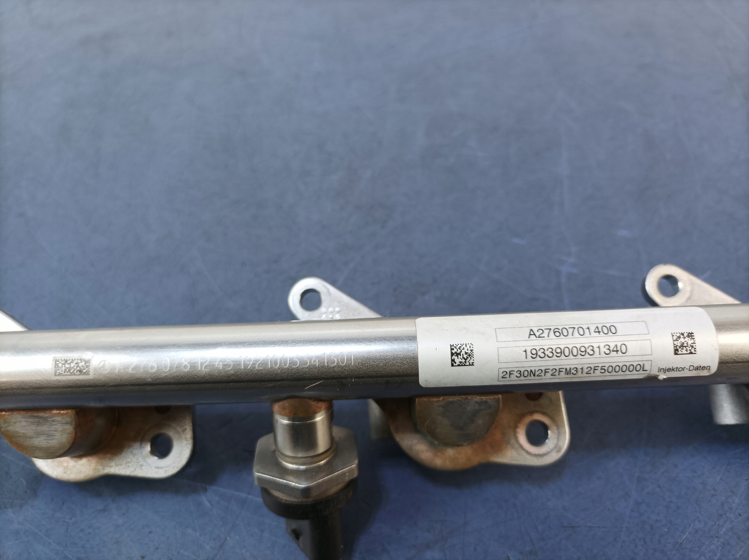 MERCEDES W205 W213 AMG топливная рейка форсунки A2760781245