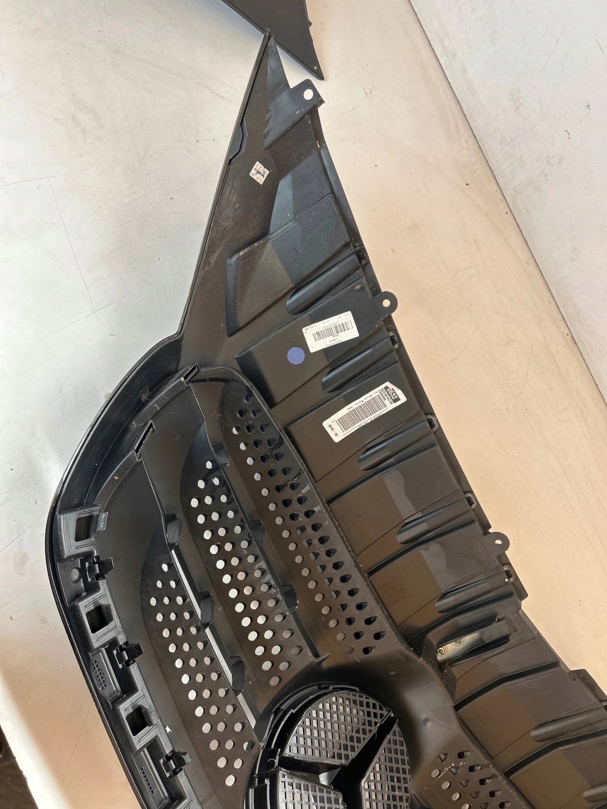 maska maska chladiče Mercedes Citan W415 415 cerný