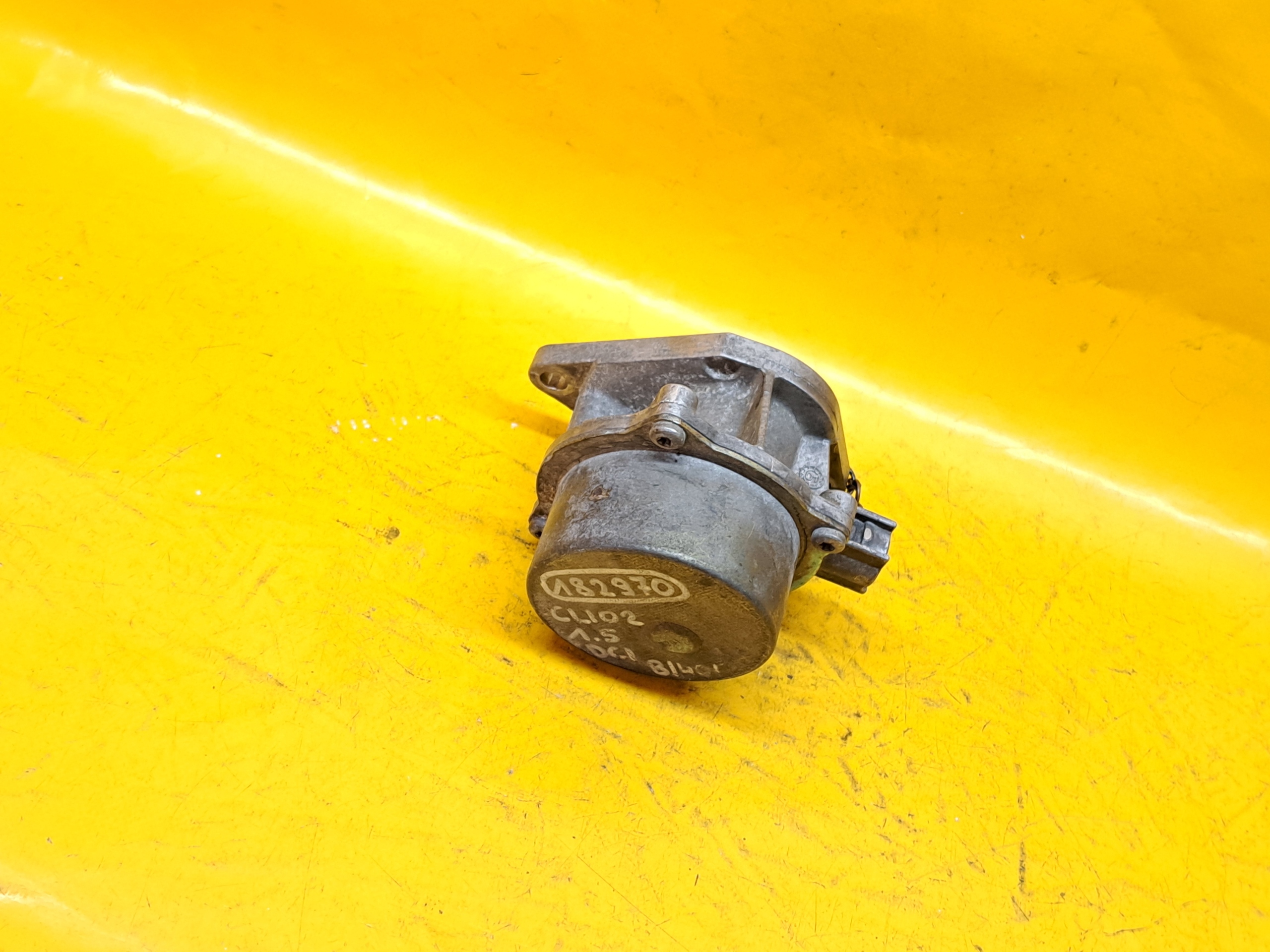 вакум насос renault CLIO II 1,5DCI 98-05r 51C8449