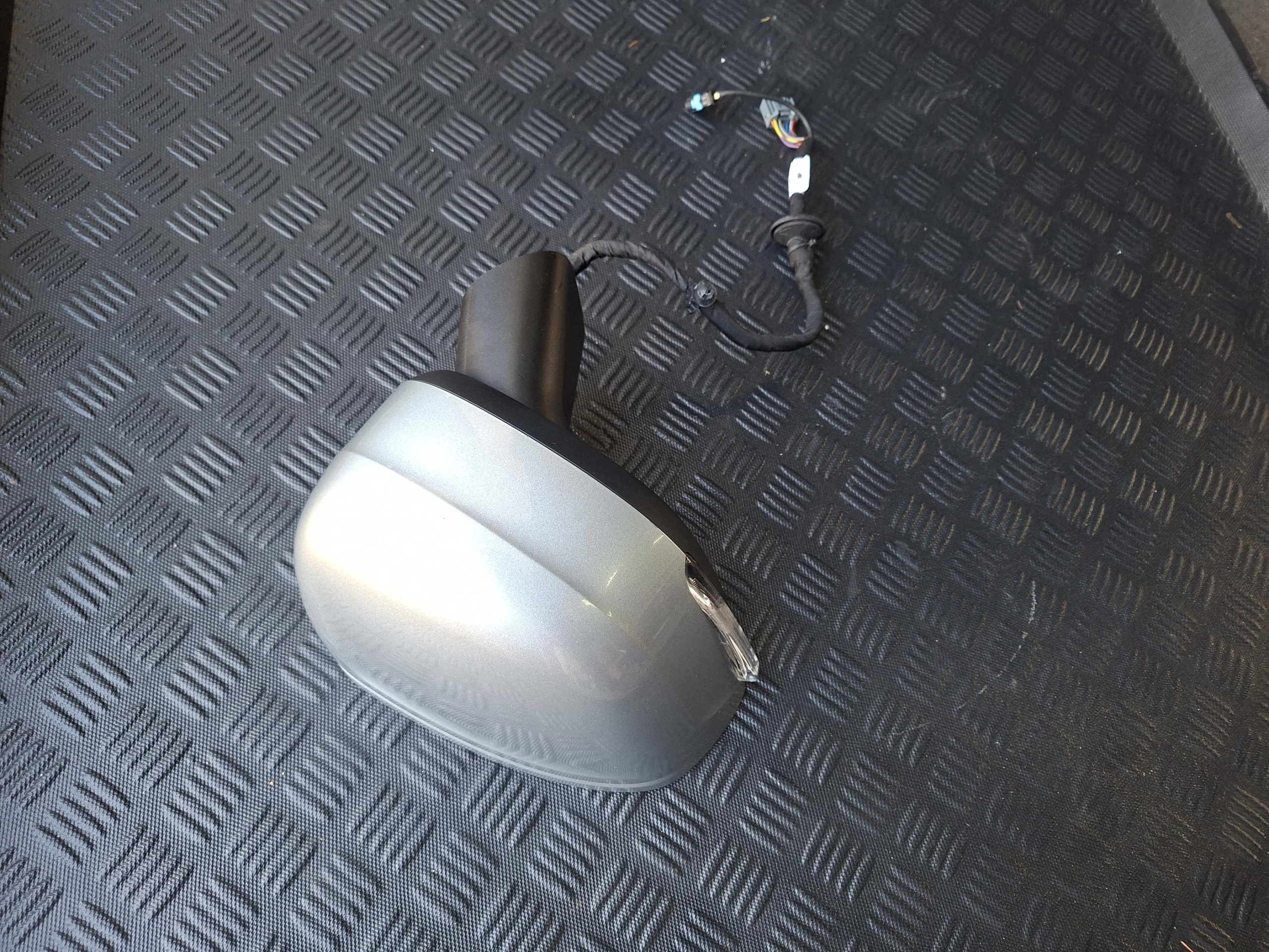 mirror right KAMERA 14 PIN complete VOLVO XC60 II 477
