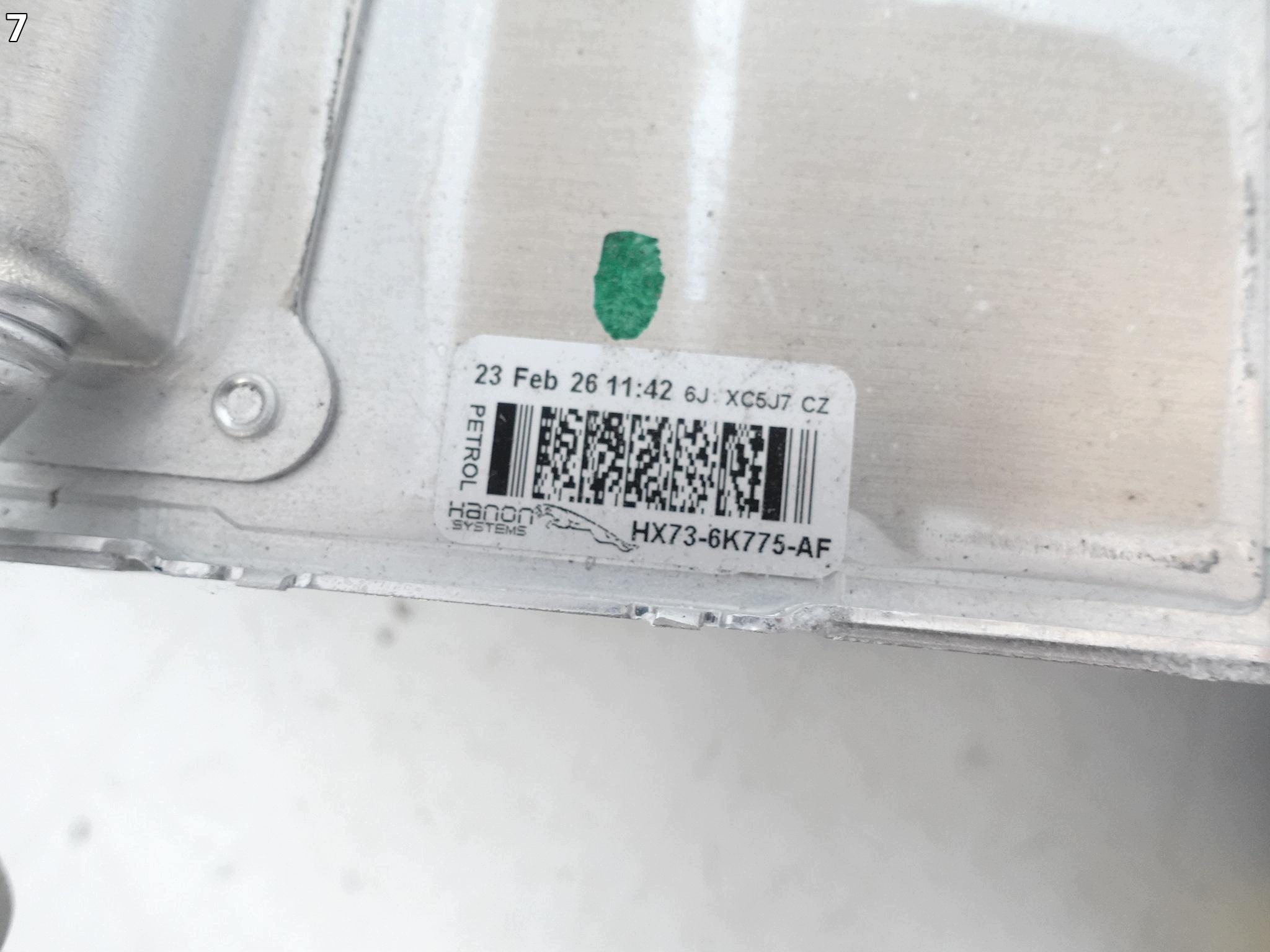 JAGUAR XE X760 LAND ROVER DEFENDER L663 hüttö levegö INTERCOOLER