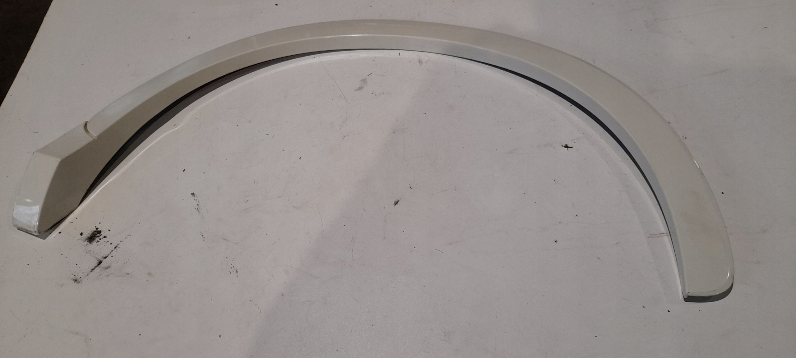 modanatura parafango sinistra posteriore AUDI Q3 8U0853817A