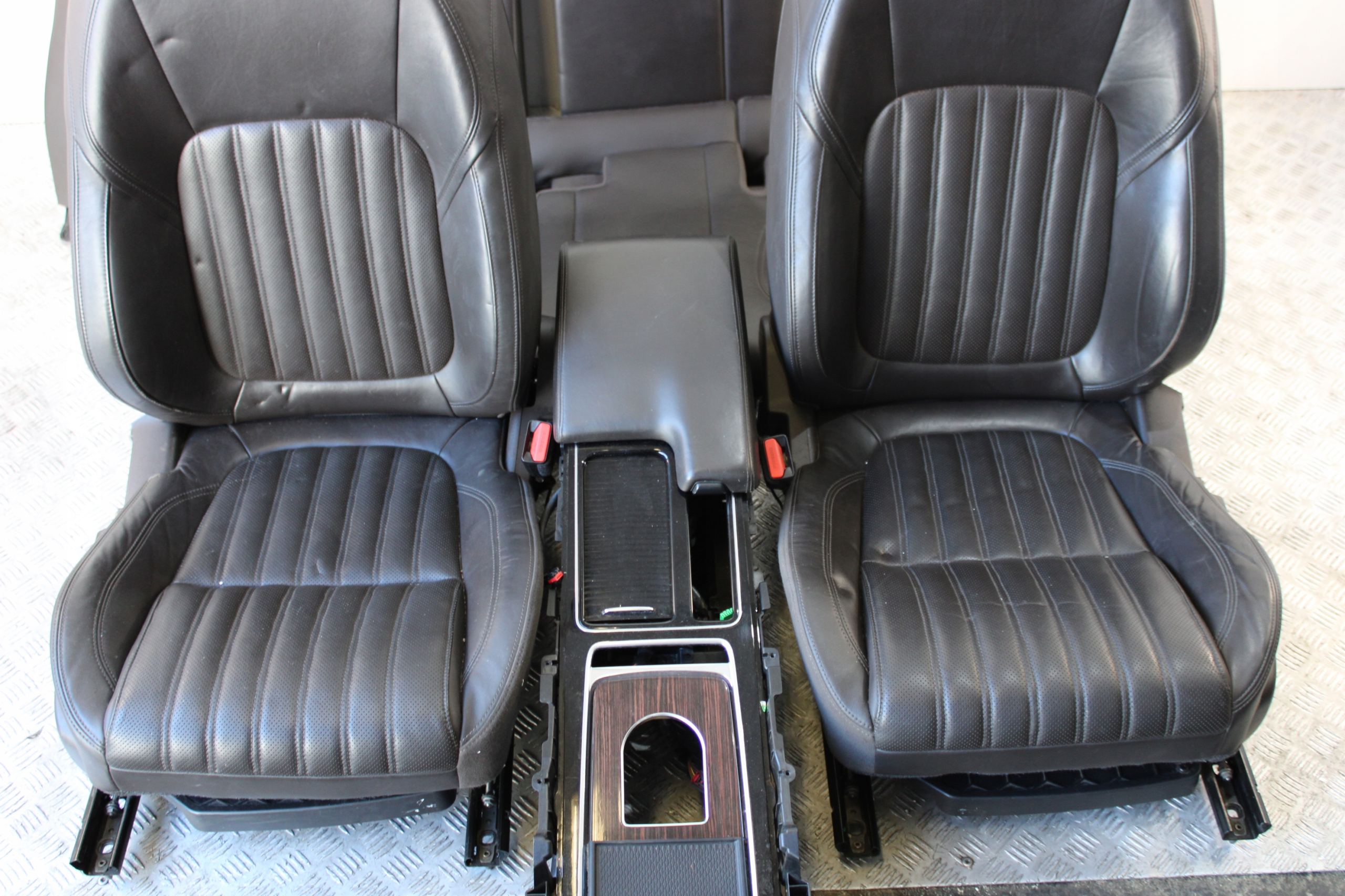 seats inner TAPCERKA leather side JAGUAR F-PACE X761