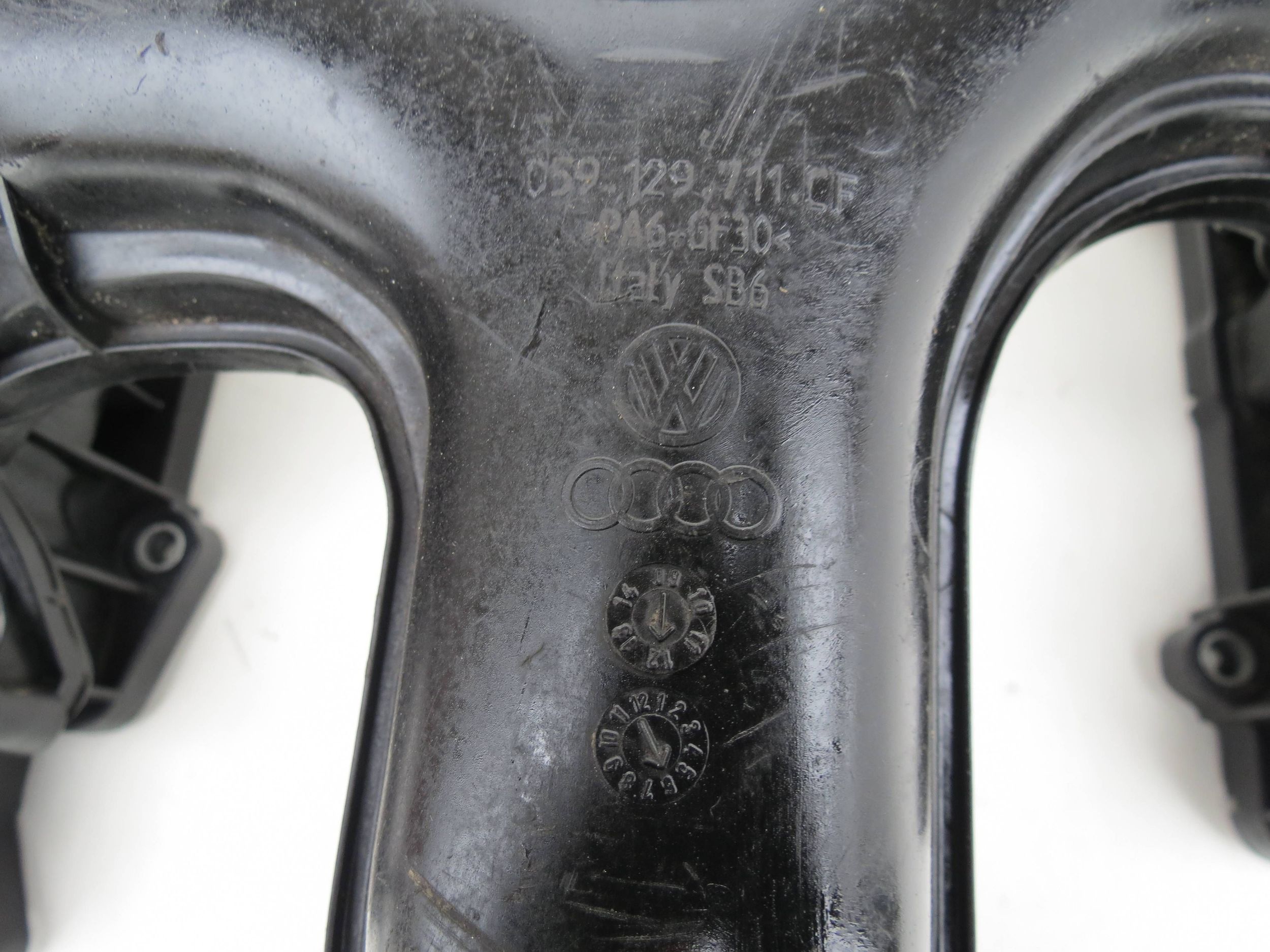 Saugrohr Unterteil AUDI Q7 4L 059129711CF
