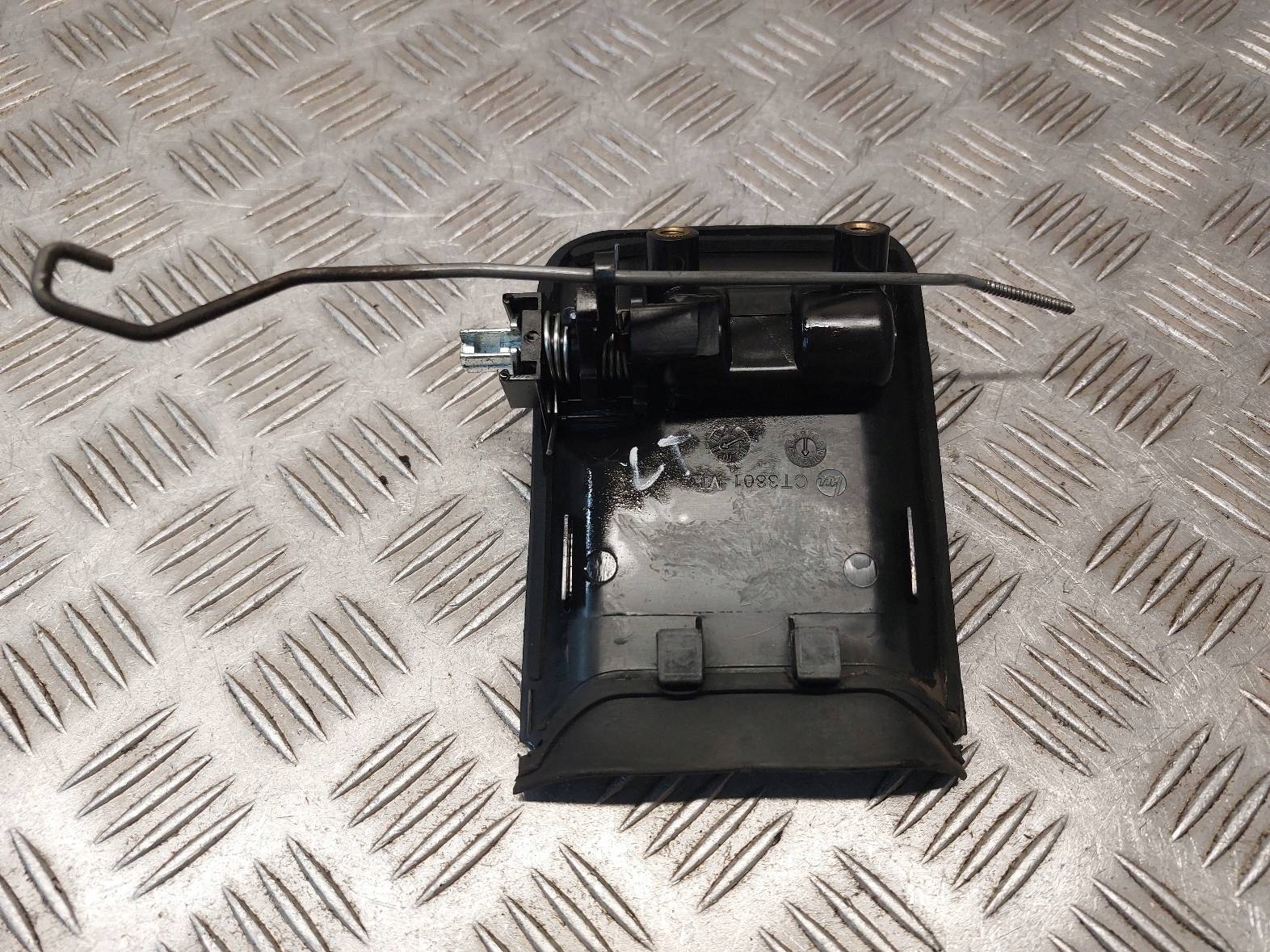 KLAMKA WEWNĘTRZNA LEWY TYŁ BERLINGO I FL CT3801ML Producent części Citroen OE