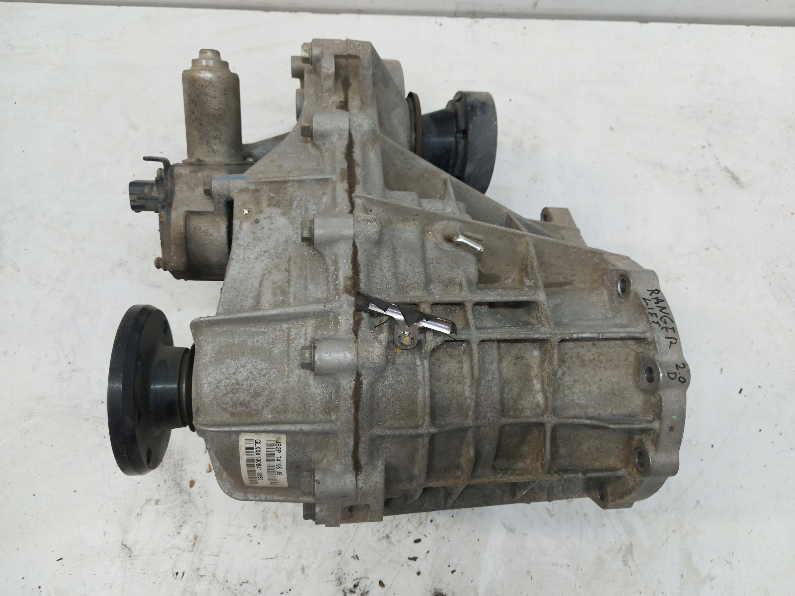 FORD RANGER IV LIFT reduktor rear part rear gearboxes