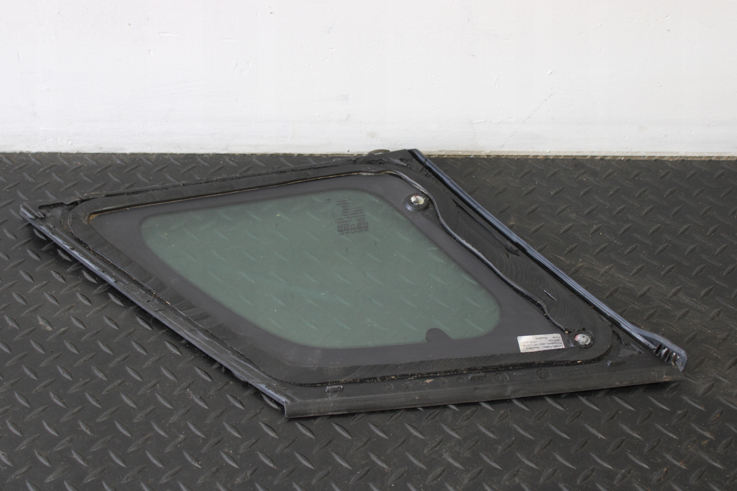 window bodywork right rear part LAND ROVER EVOQUE L538 LIFT
