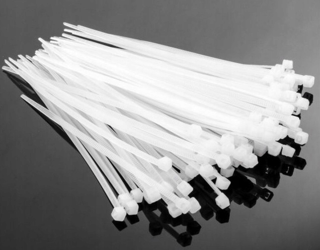 MOCNE OPASKI ZACISKOWE KABLOWE TRYTKI BIAŁE TAŚMA 3,6x200 100 SZT Waga produktu z opakowaniem jednostkowym 0.2 kg