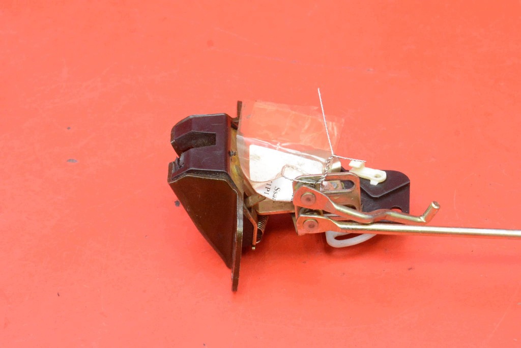 lock bonnet rear part boot SSANGYONG KYRON 05-07