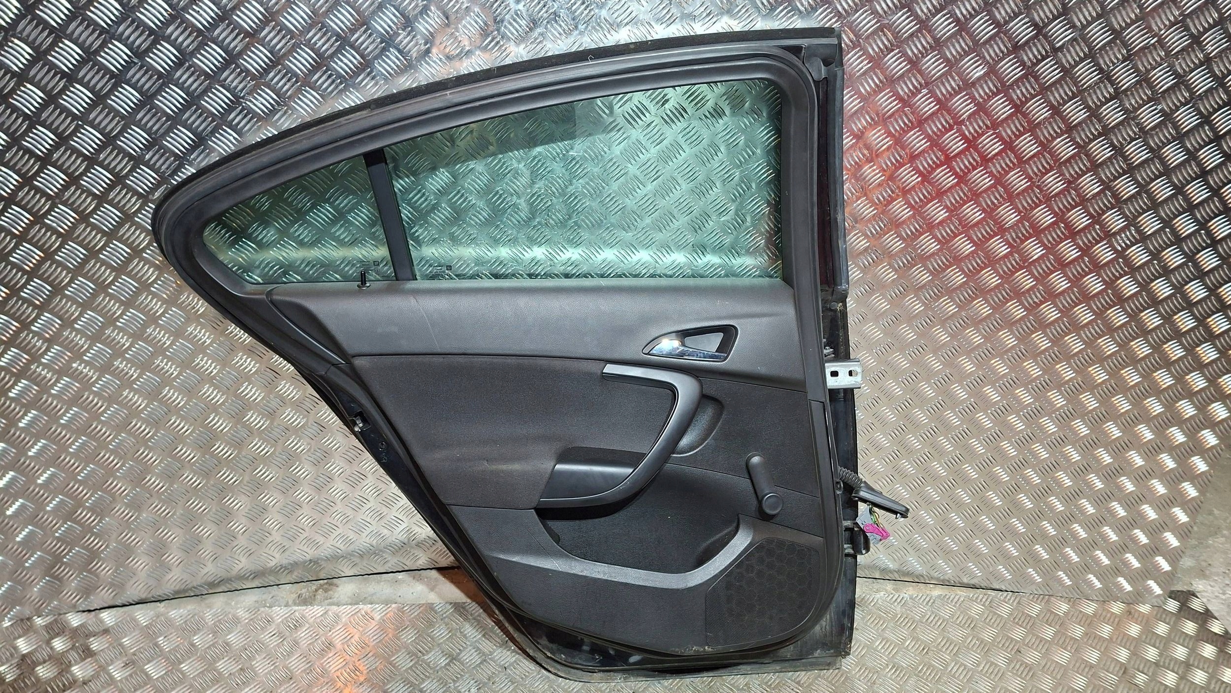 Tür heck links OPEL INSIGNIA A HB Sedan 2008