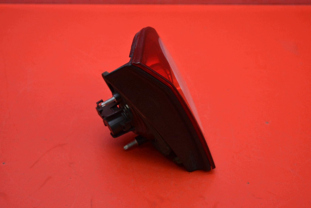 light left rear part rear 5M0945093H VW GOLF 5 V plus 04-09
