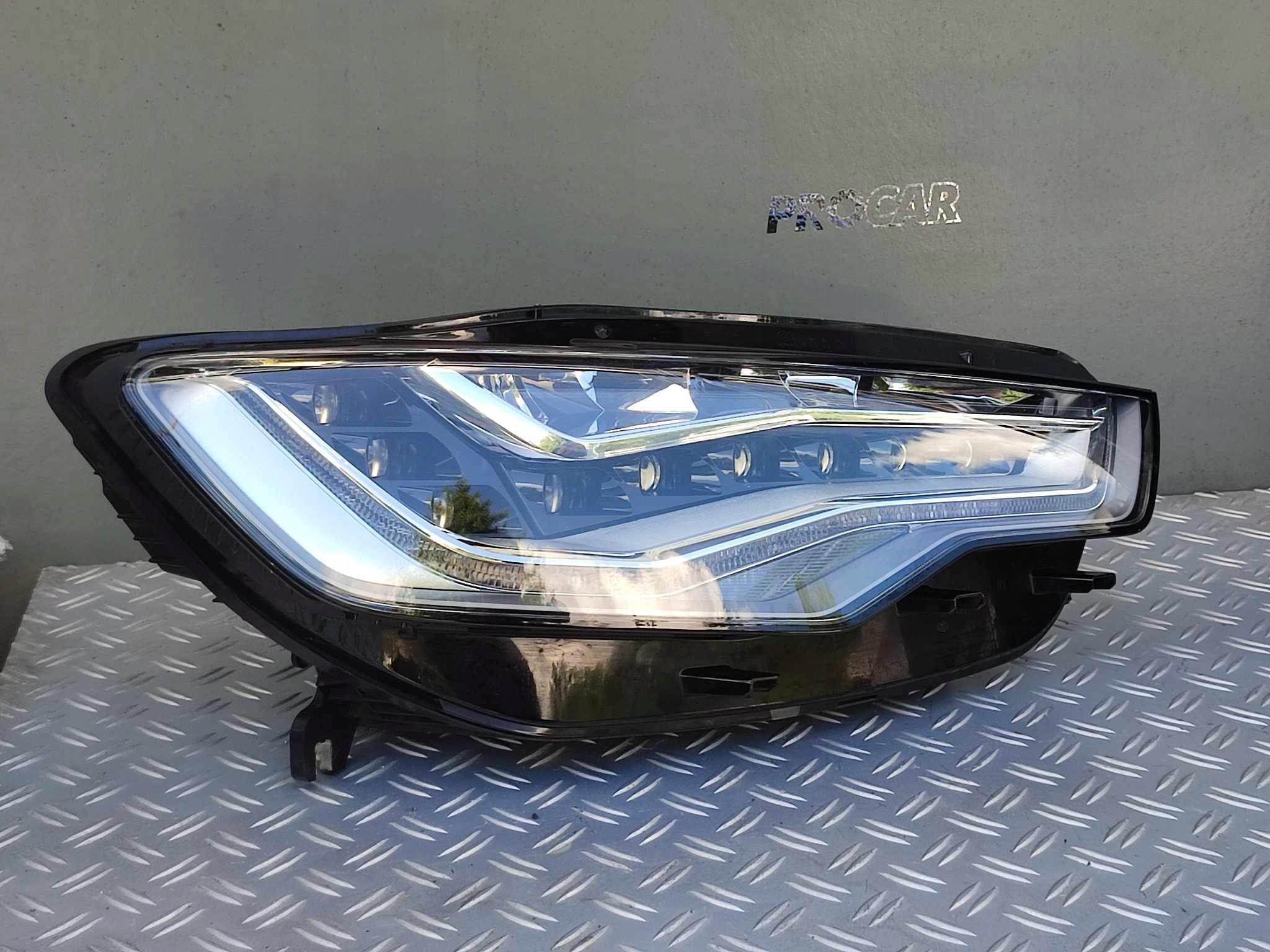 AUDI A6 RS6 4G0 FULL LED lampa prawa goła