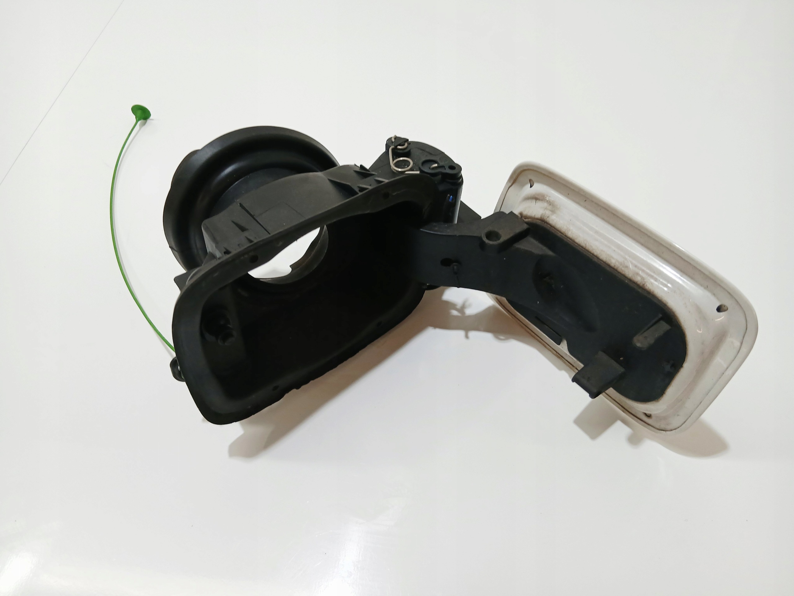 Volet trappe carburant Carburant BMW X1 E84 2990139
