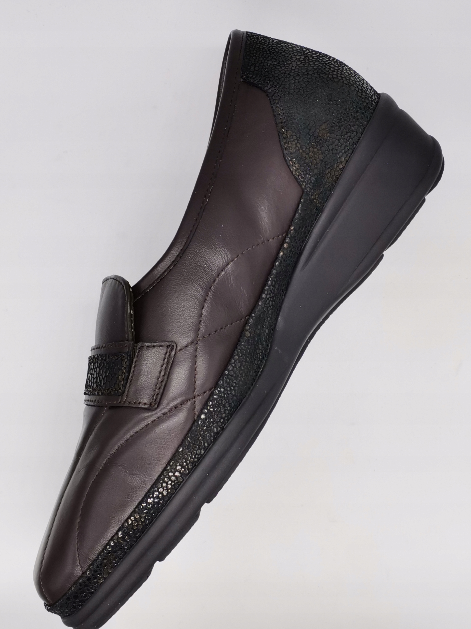 PÓŁBUTY WALDLAUFER 860510 683 355 R;37