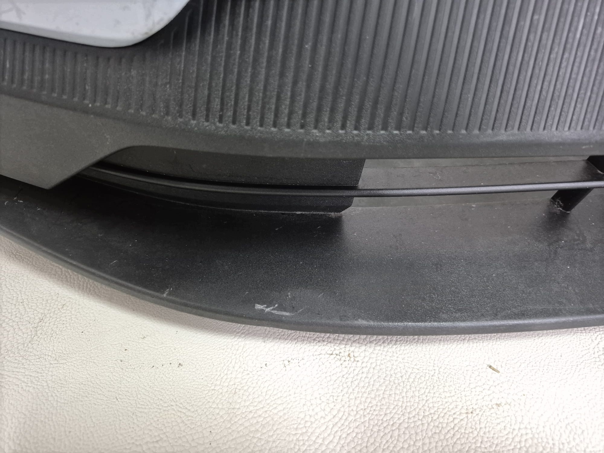 VOLVO EX30 EX-30 23- bumper front front 31345658