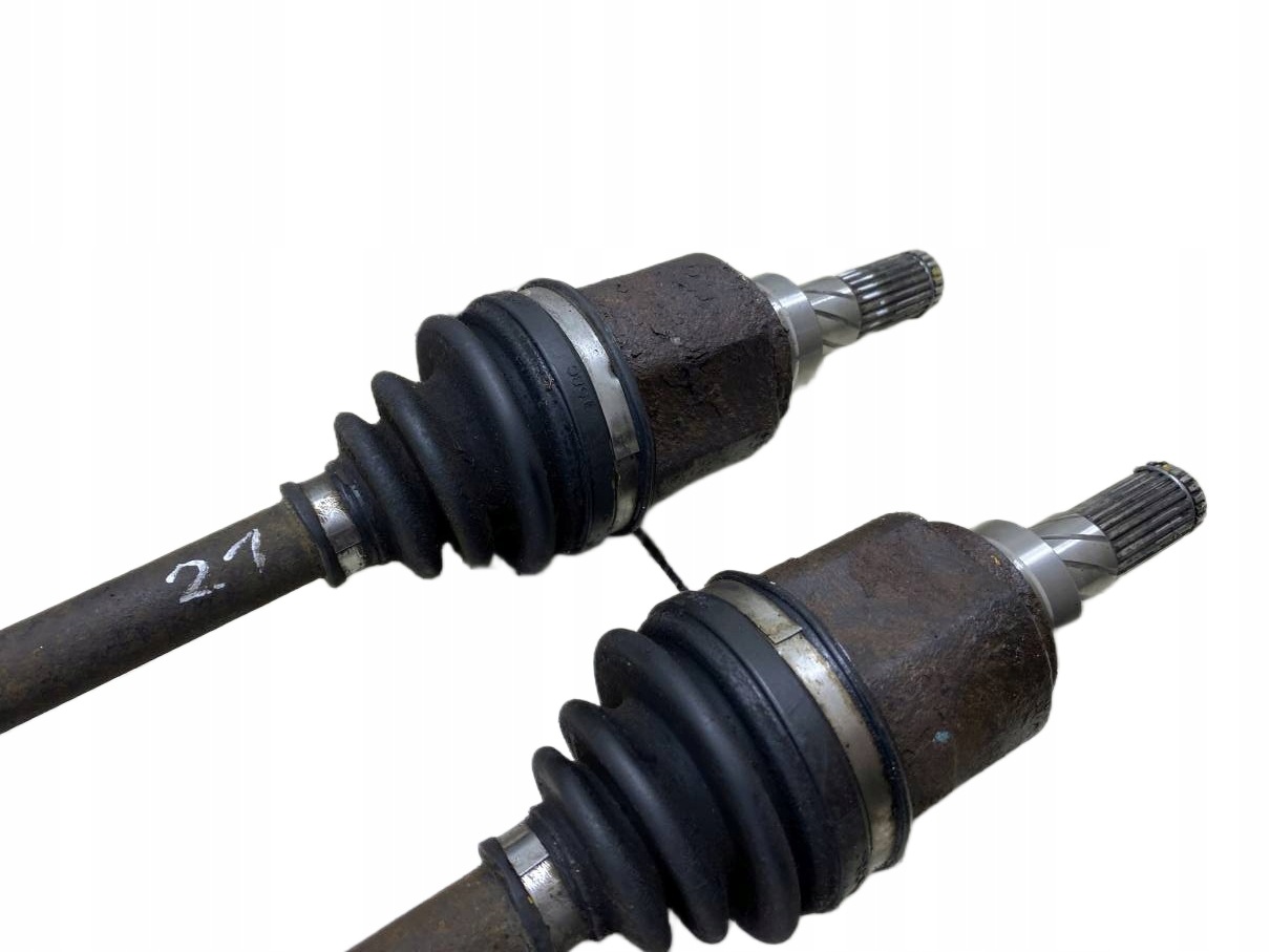 Semiasse posteriore KOMPLET RENAULT KOLEOS e 2.0 DCI 4X4 AUTOMAT