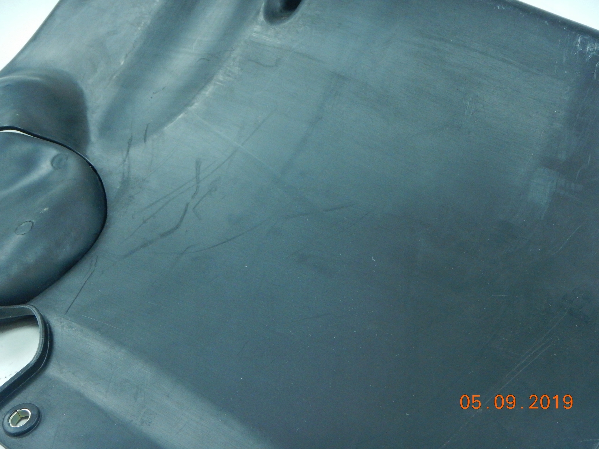 cover chassis left FIAT STILO 01-07 2.4 / 46760167