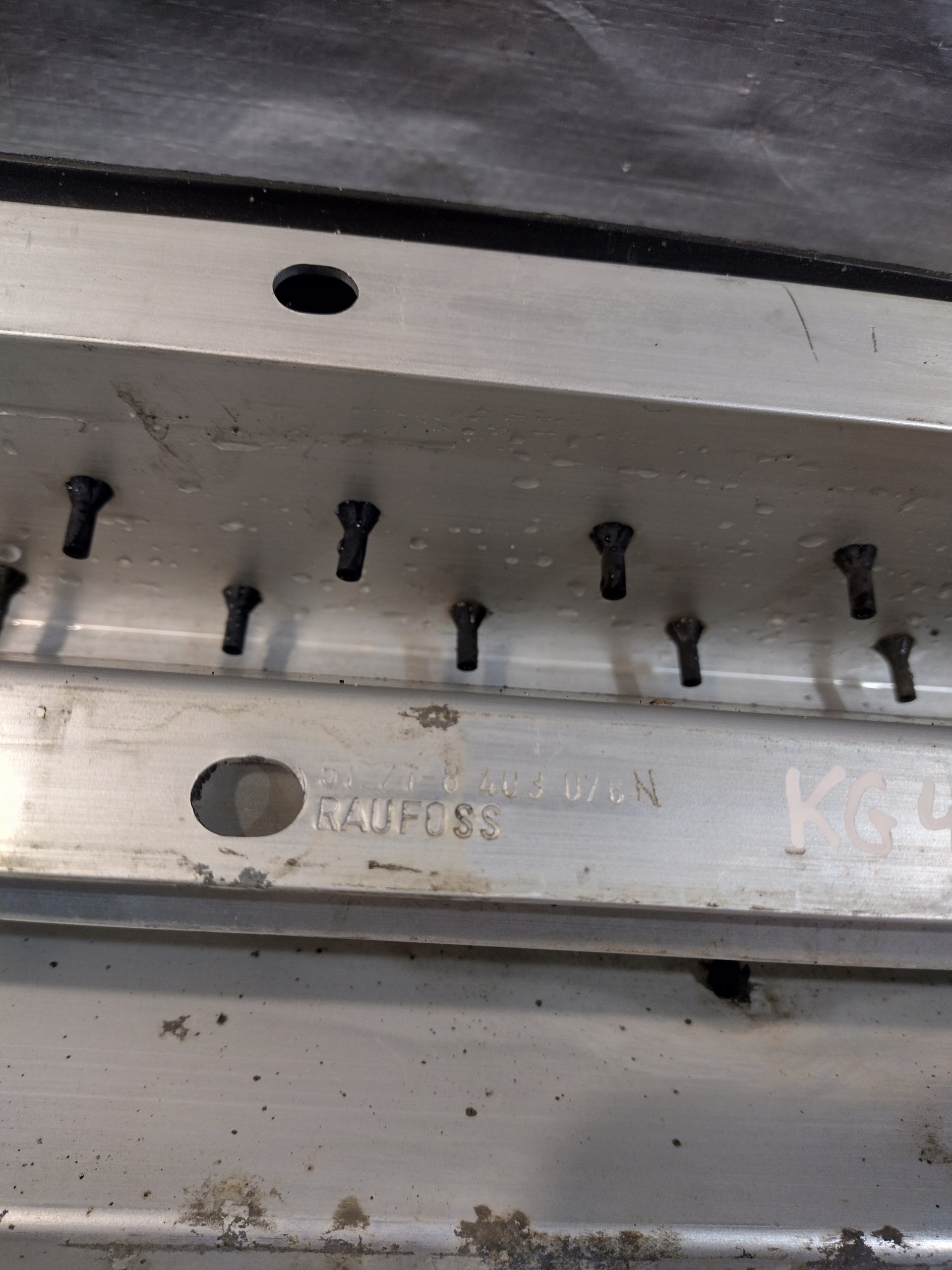 Komplet listew progowych BMW X5 E53 OE 8403078 8403077