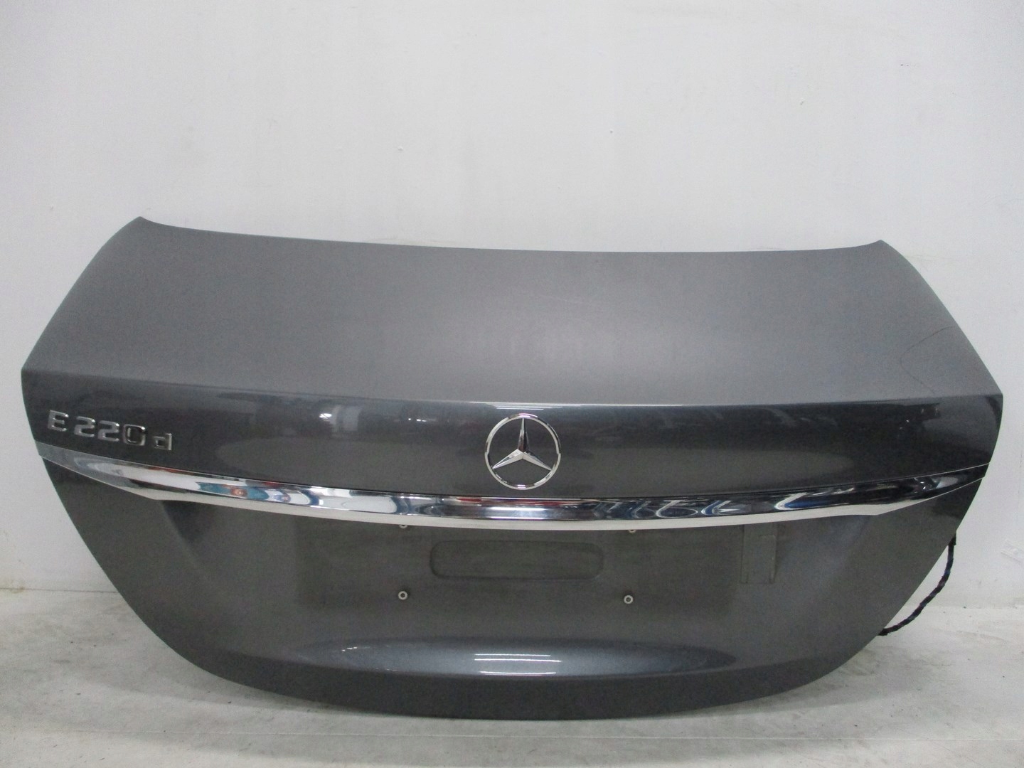 Klapa tylna MERCEDES E KLASA 213 KAMERA 17R