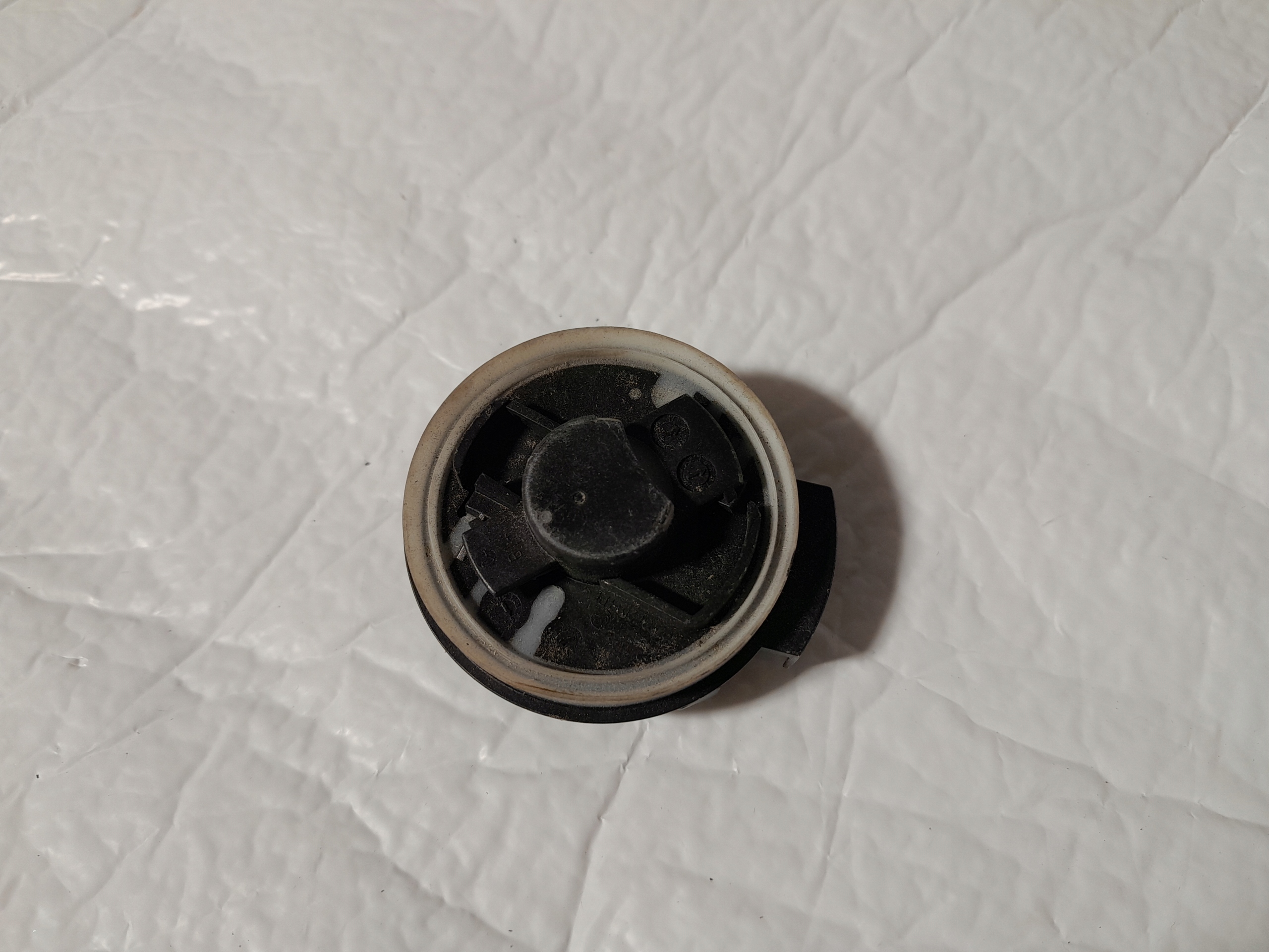 BMW 5 G30 7 G11 G12 Crashsensor Drucksensor 9279391