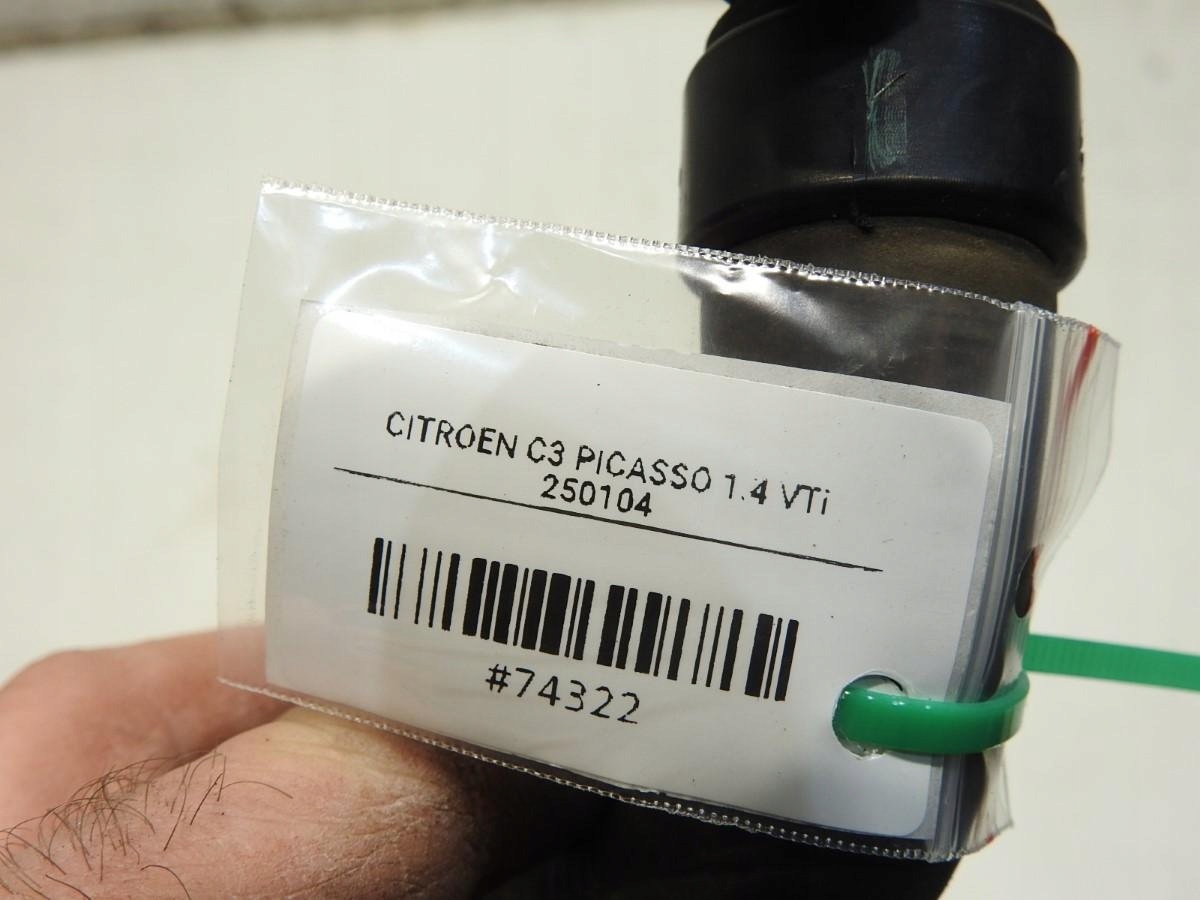 шланг труба нагреватель CITROEN C3 PICASSO 1.4