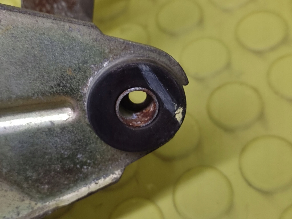 DAEWOO TACUMA wiper mechanism front