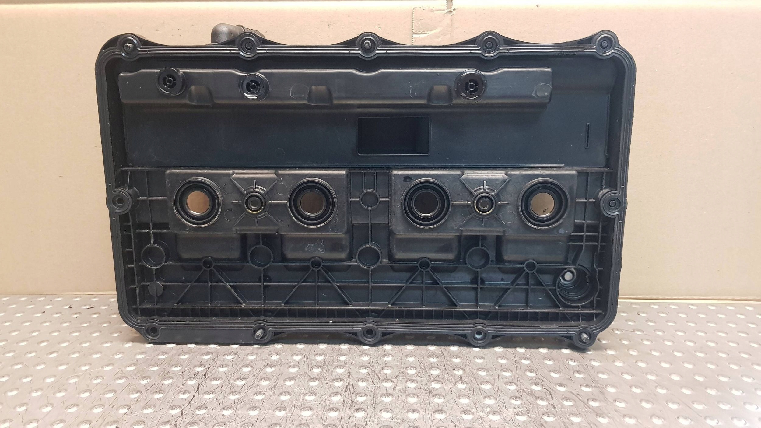 Abdeckung der Ventile 70260190 FORD TRANSIT MK7 2.2 TDCI