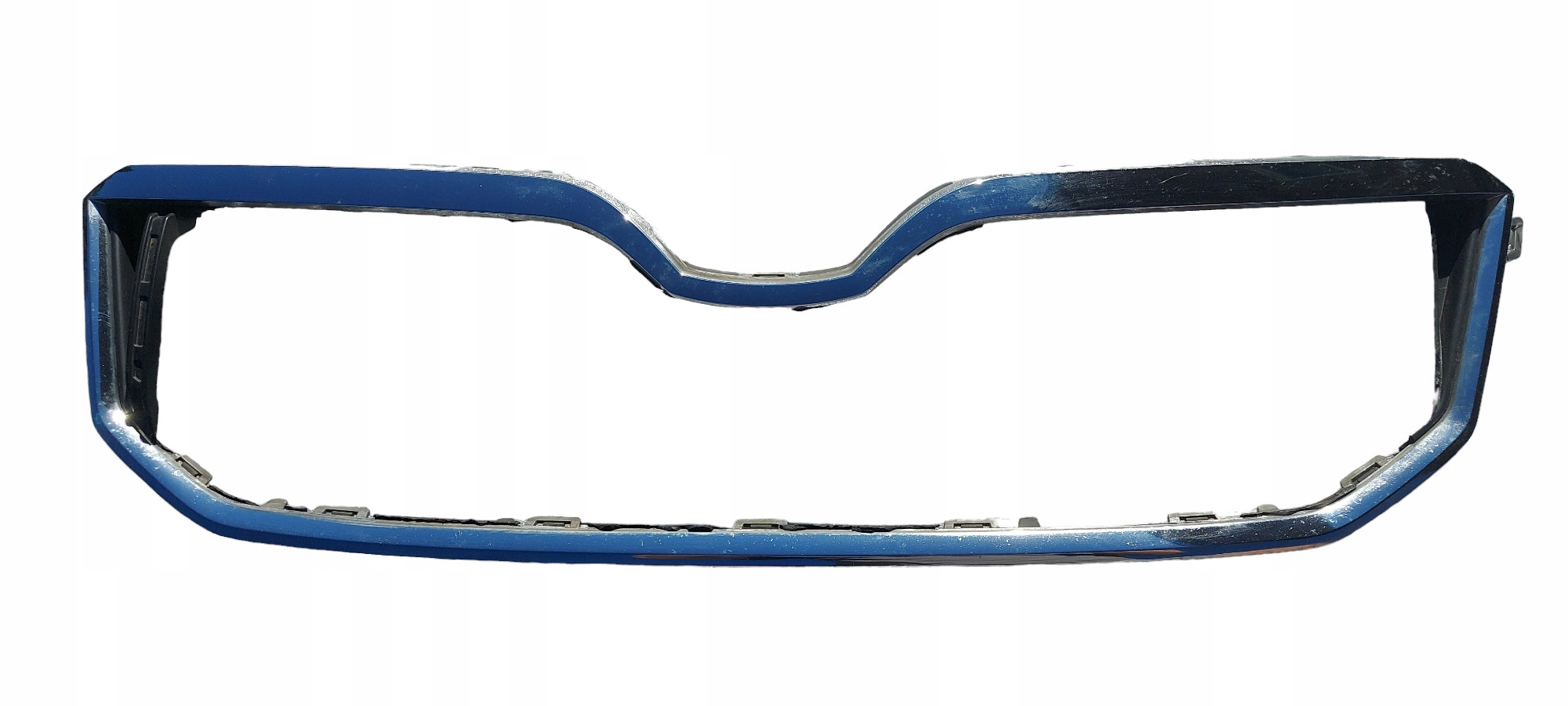 SKODA YETI рестайлинг хром 5L0853668A