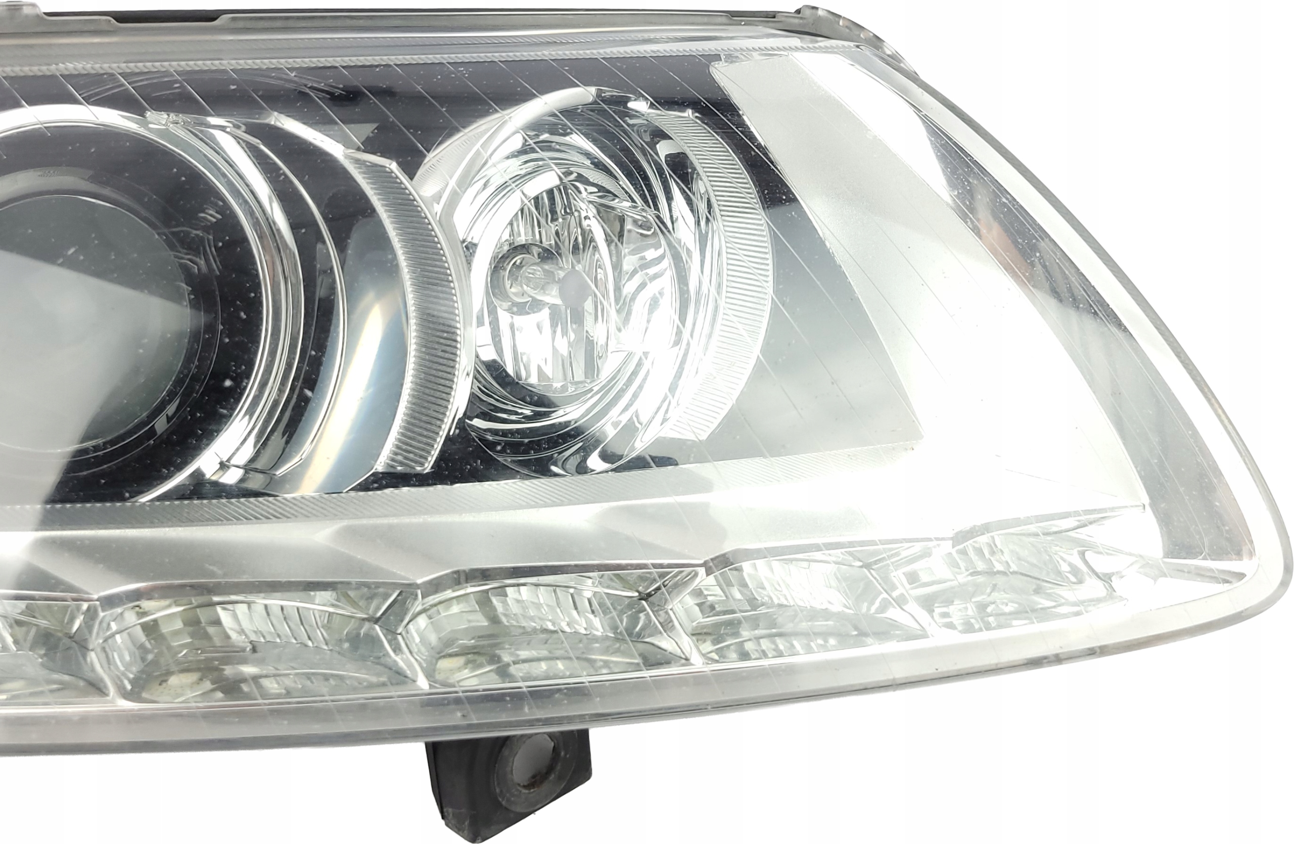 AUDI A6 C6 LIFT light front front right BI-XENON positioning LED 4F0941030DH
