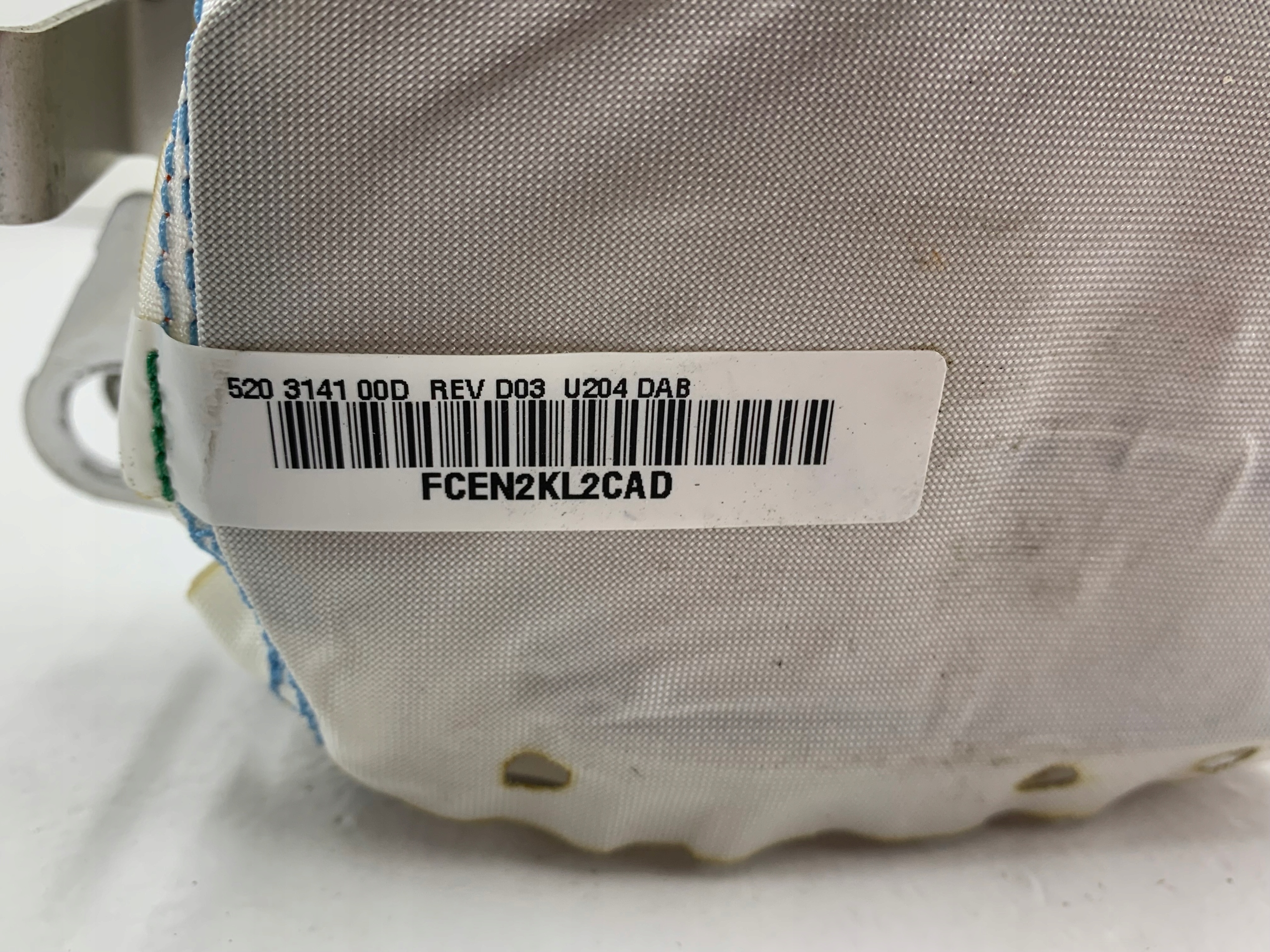 MAZDA TRIBUTE FORD MAVERICK AIRBAG Airbag Deckel 520314100D