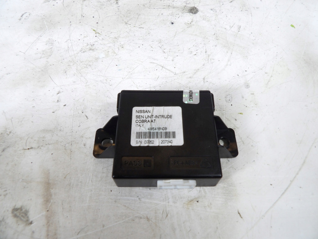 NISSAN X-TRAIL T31 module relay 4M5418N0B