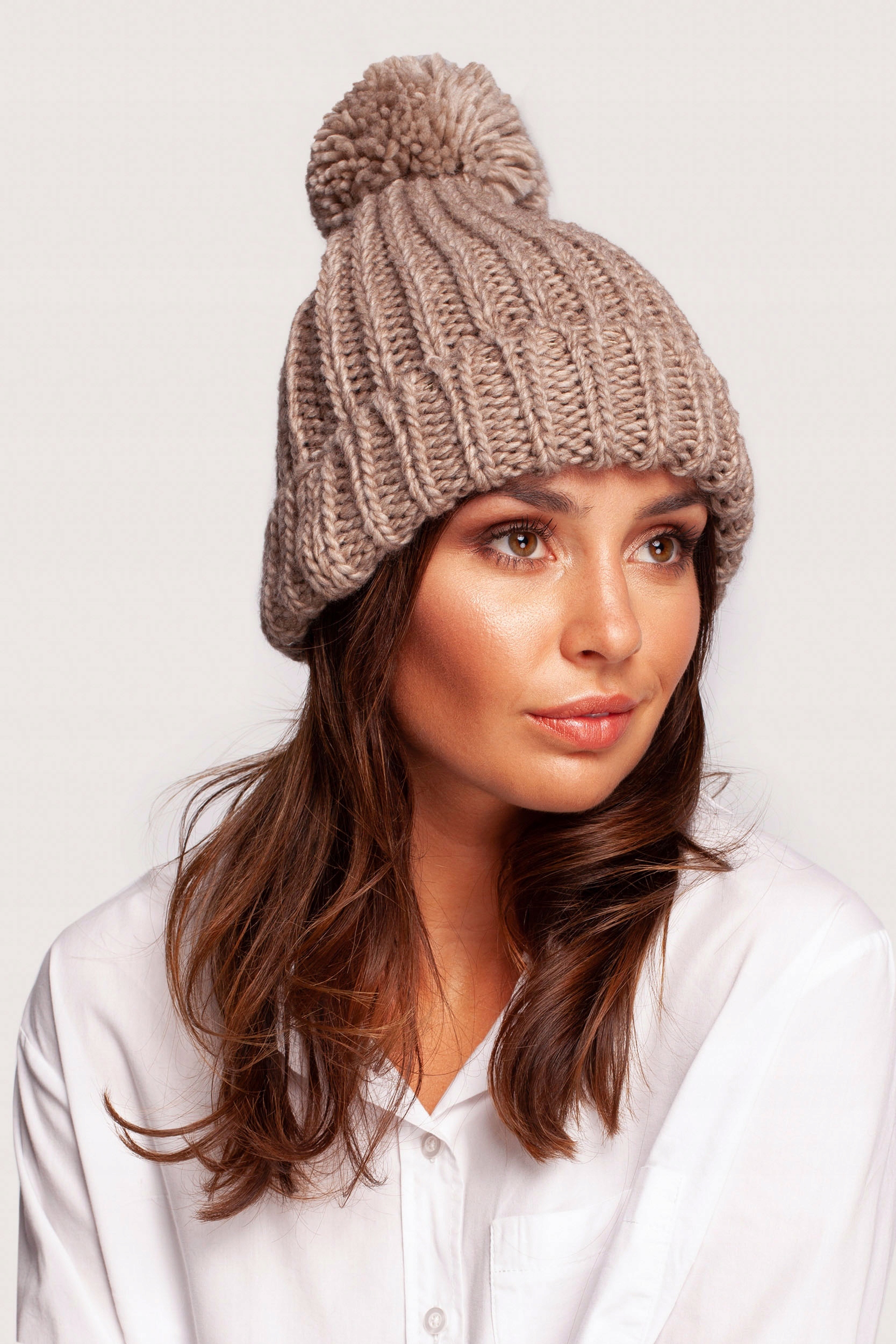 CZAPKA DAMSKA CIEPŁA WYGODNA ZIMOWA UNIWERSALNA BEŻOWA Marka Inna marka