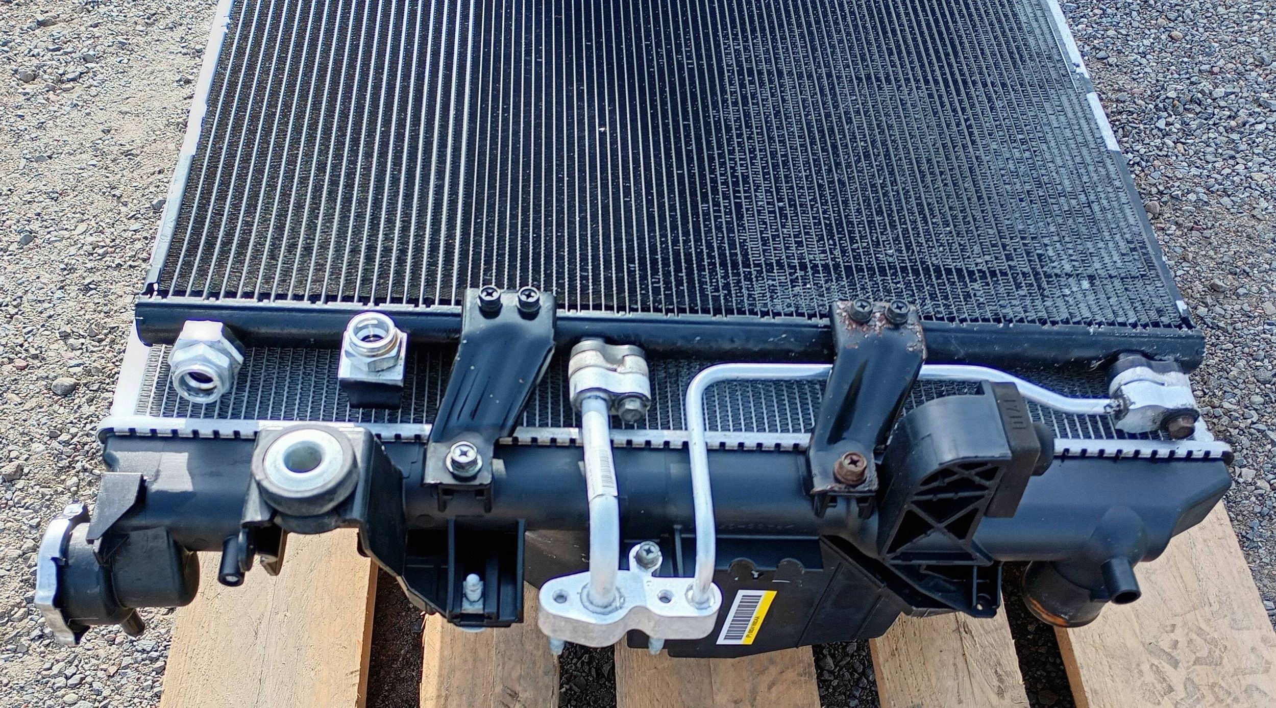 chladič chladiče vody ventilátor komplet Dodge RAM 1500 5.7 2009-2018