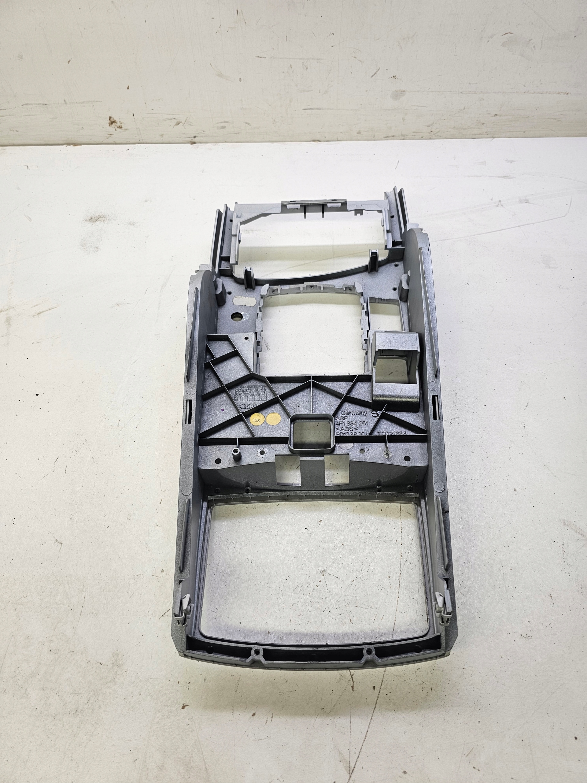 PANEL TUNEL obal MMI AUDI A6 C6 4F1864261S